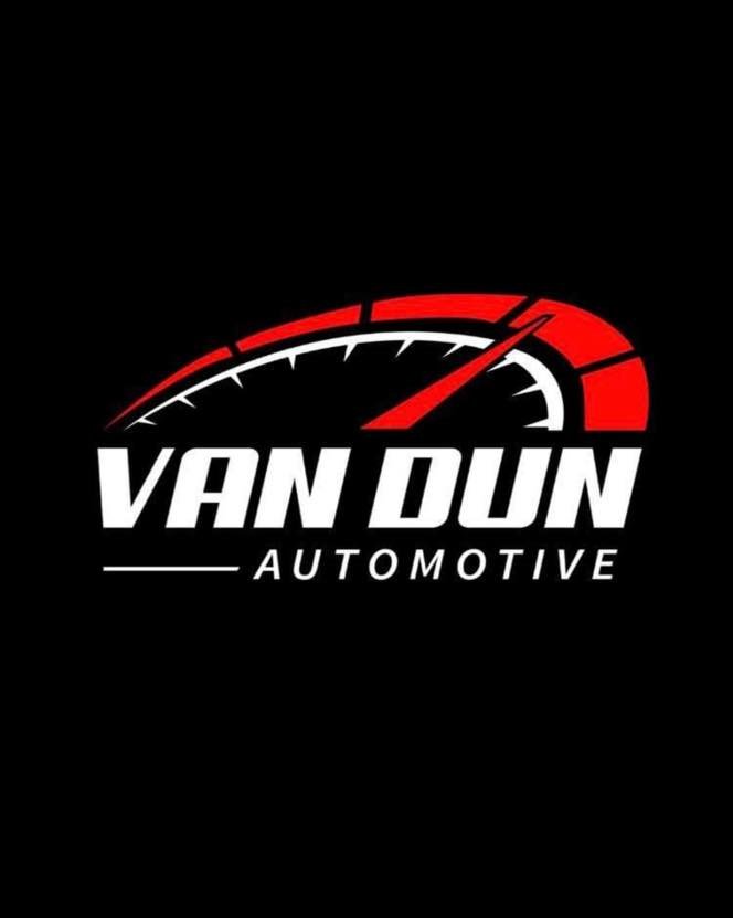 Vacature : 1e automonteur met apk diploma

Ben jij die vakman met gouden handjes ? Ga jij geen uitdaging uit de weg en kun je zelfstandig werken ? Dan zijn wij op zoek naar jou ! 
Wat hebben wij te bieden ? 
✅ een modern ingerichte werkplaats , gezel