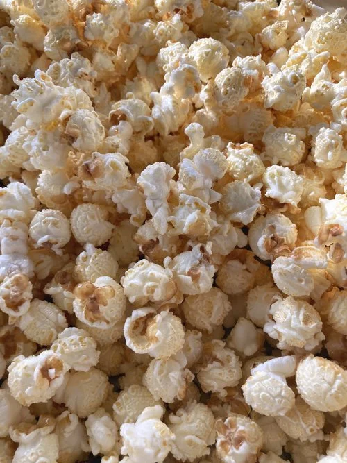 What is the Difference Between Kettle corn and Regular Popcorn
