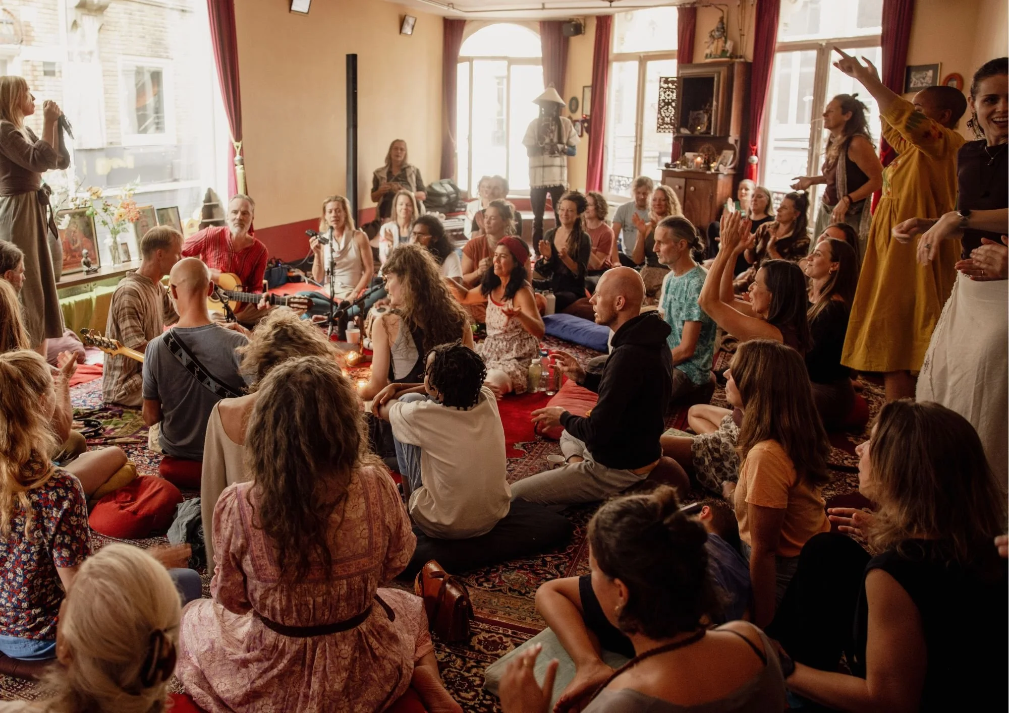 Kirtans at Svaha Yoga