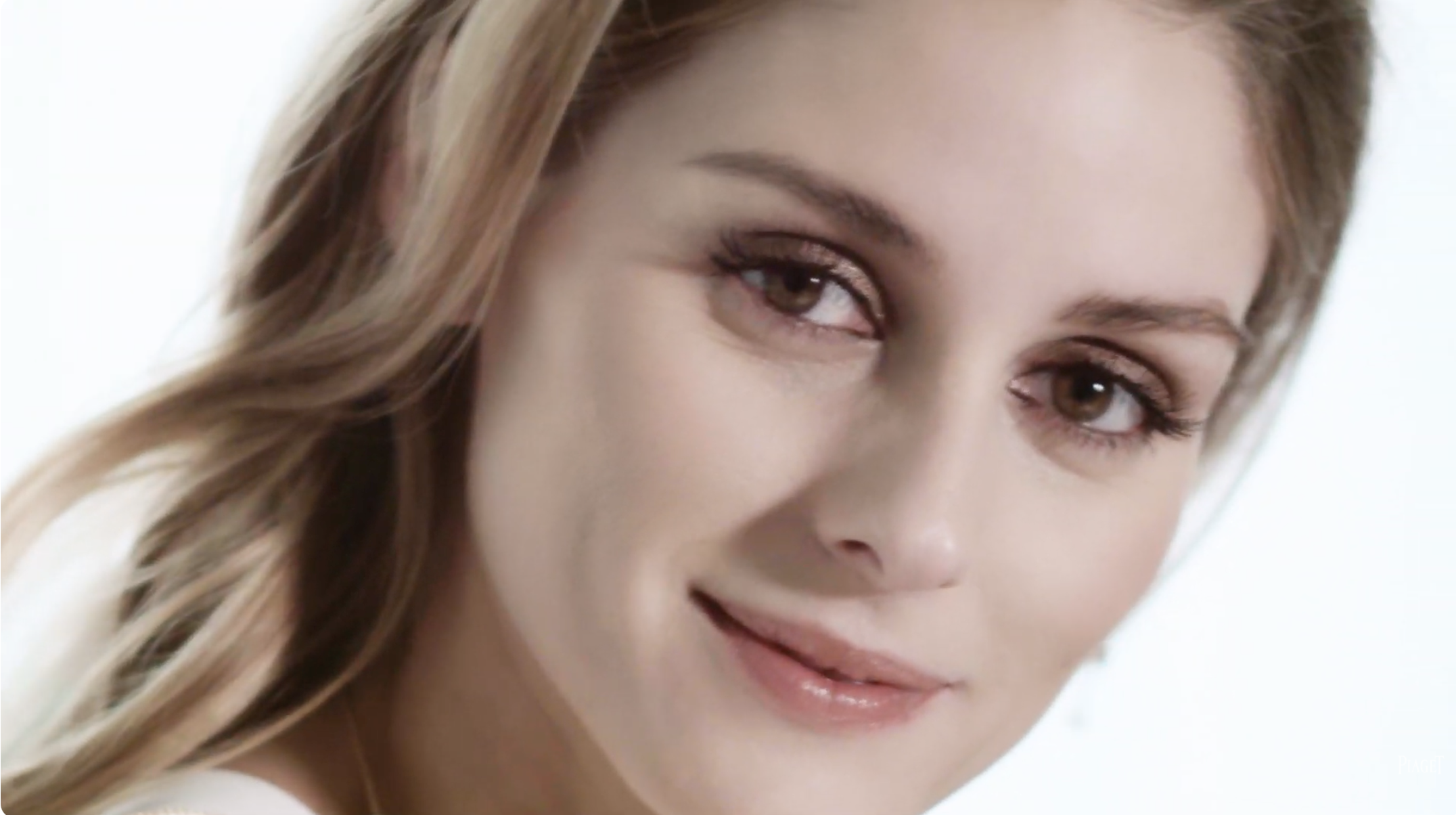 Short jewelry film shot and edited for social. (1 min)