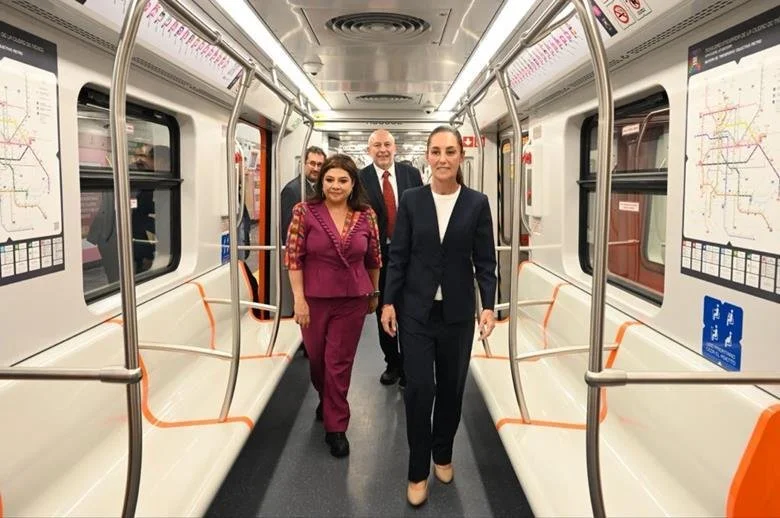 Mexico City Runs A New Railroad Train Station.