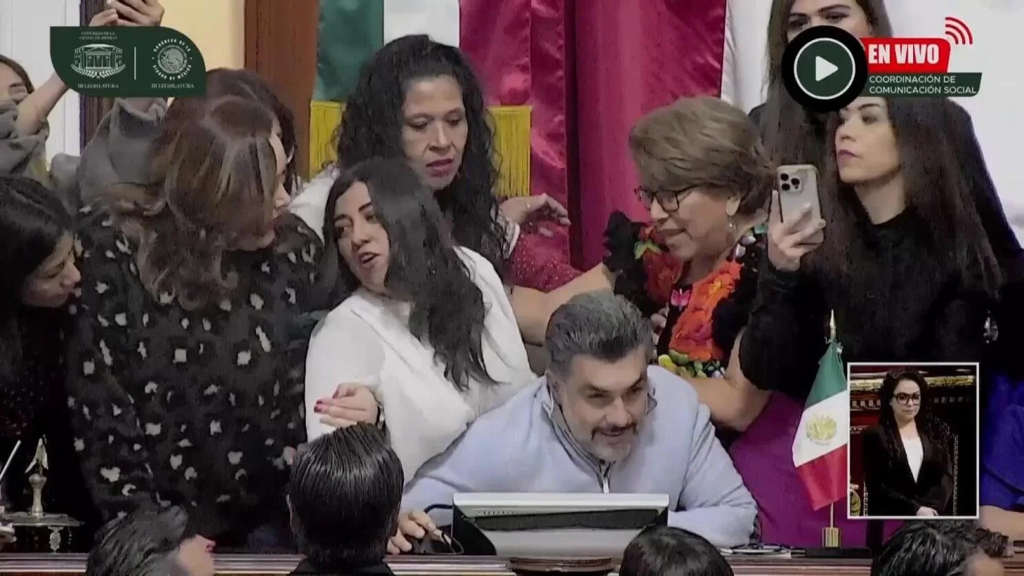 Catfight Draws In Law.