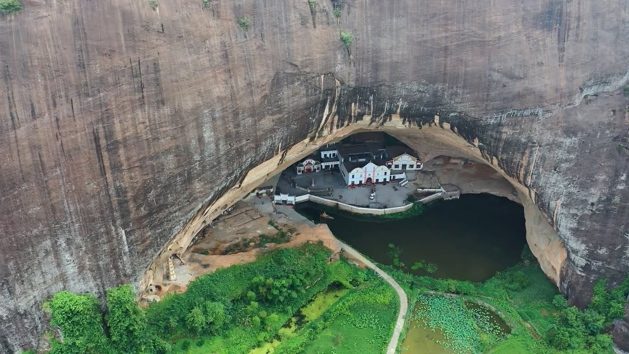 A Hidden World Found In A Hunan Quarry.
