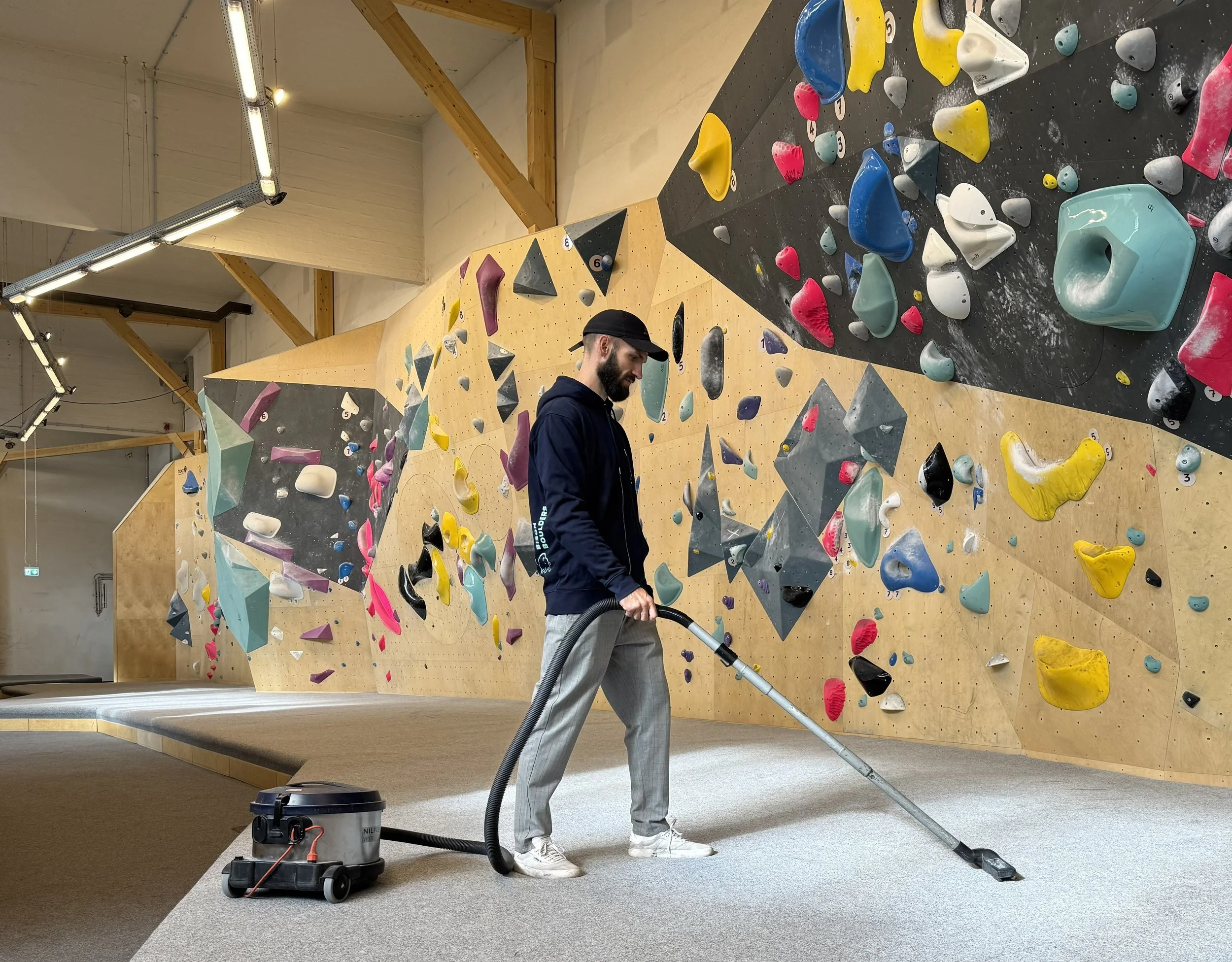 How to clean climbing Mats 