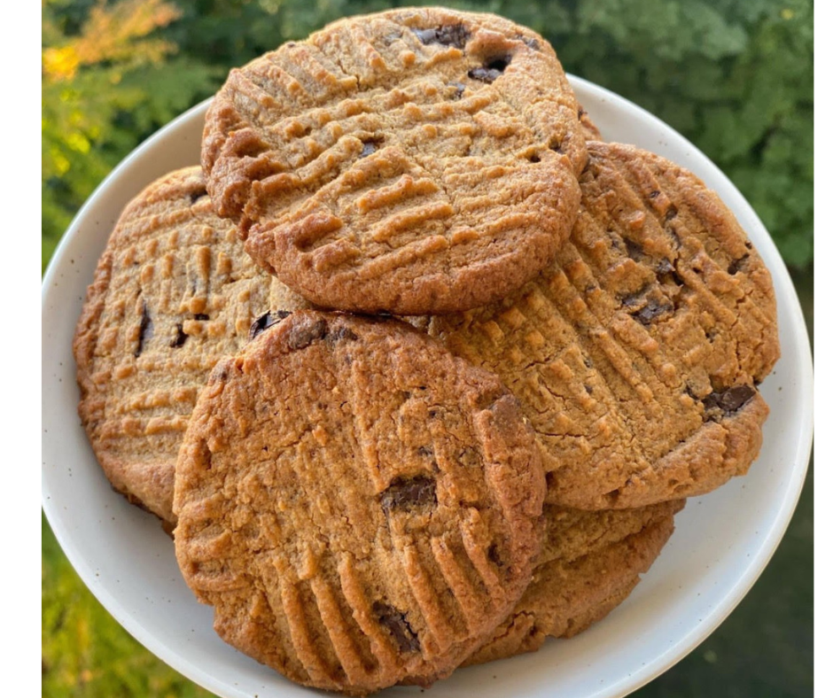 3-Ingredient Gluten-Free Peanut Butter Cookies (Crispy &amp; Easy)