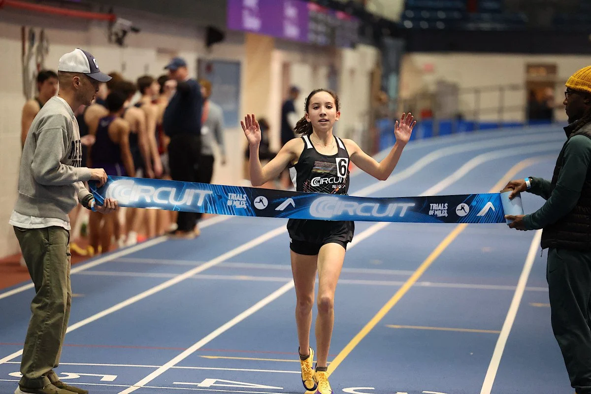 Bartlett and Lee break more distance records