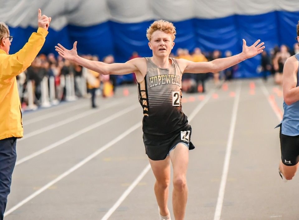 Boys Groups: Curley’s breakthrough headlines big weekend for CVC boys