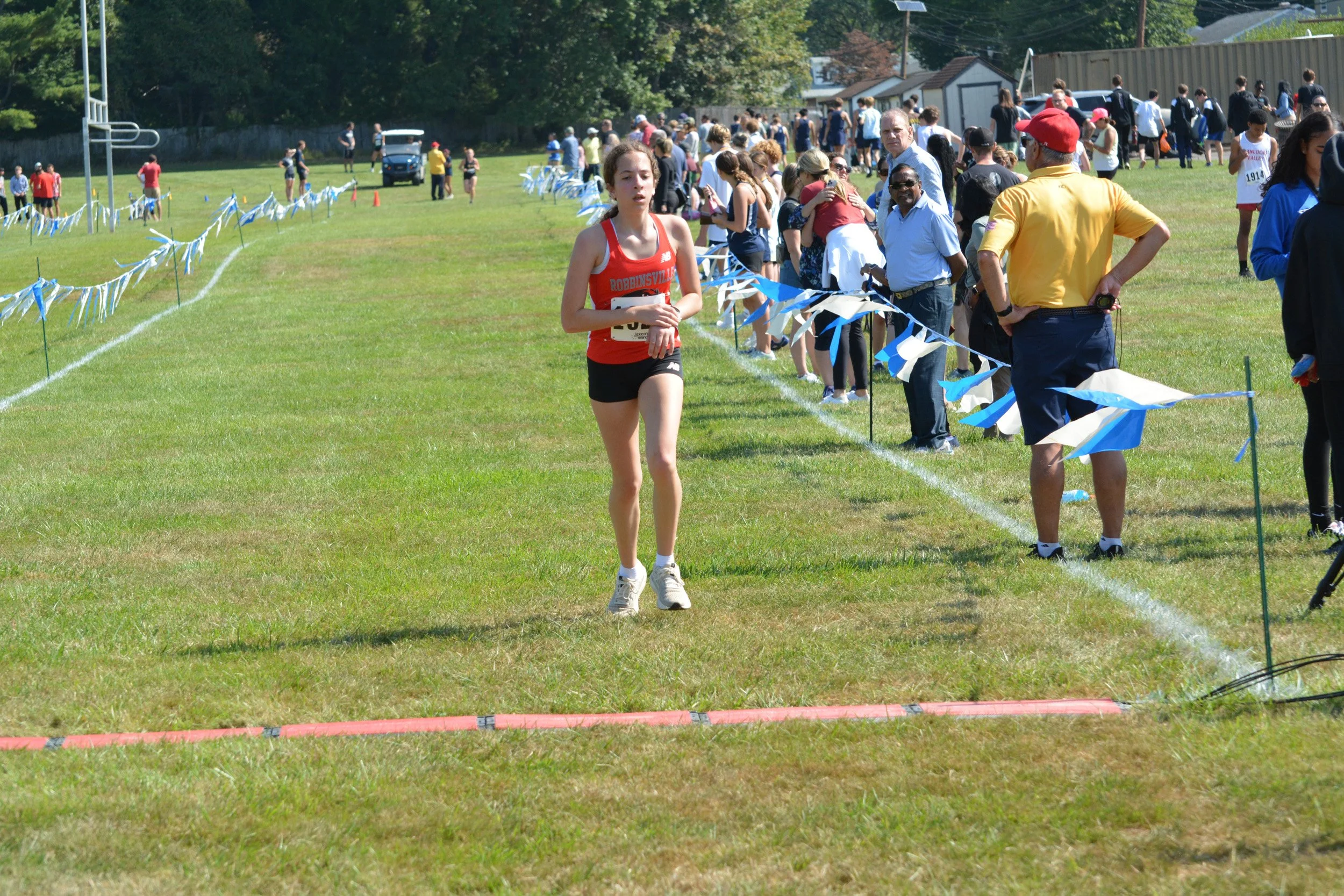 TCNJXCInvy2025_VarGirlsFinish_Small-52.jpg