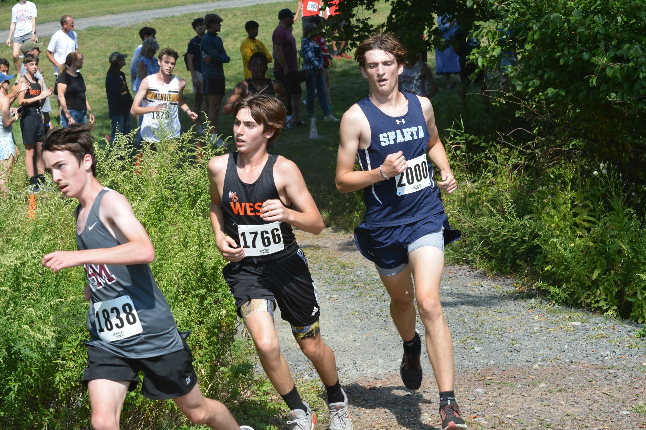 TCNJXCInvy2025_VarBoysCourse_Small-119.jpg
