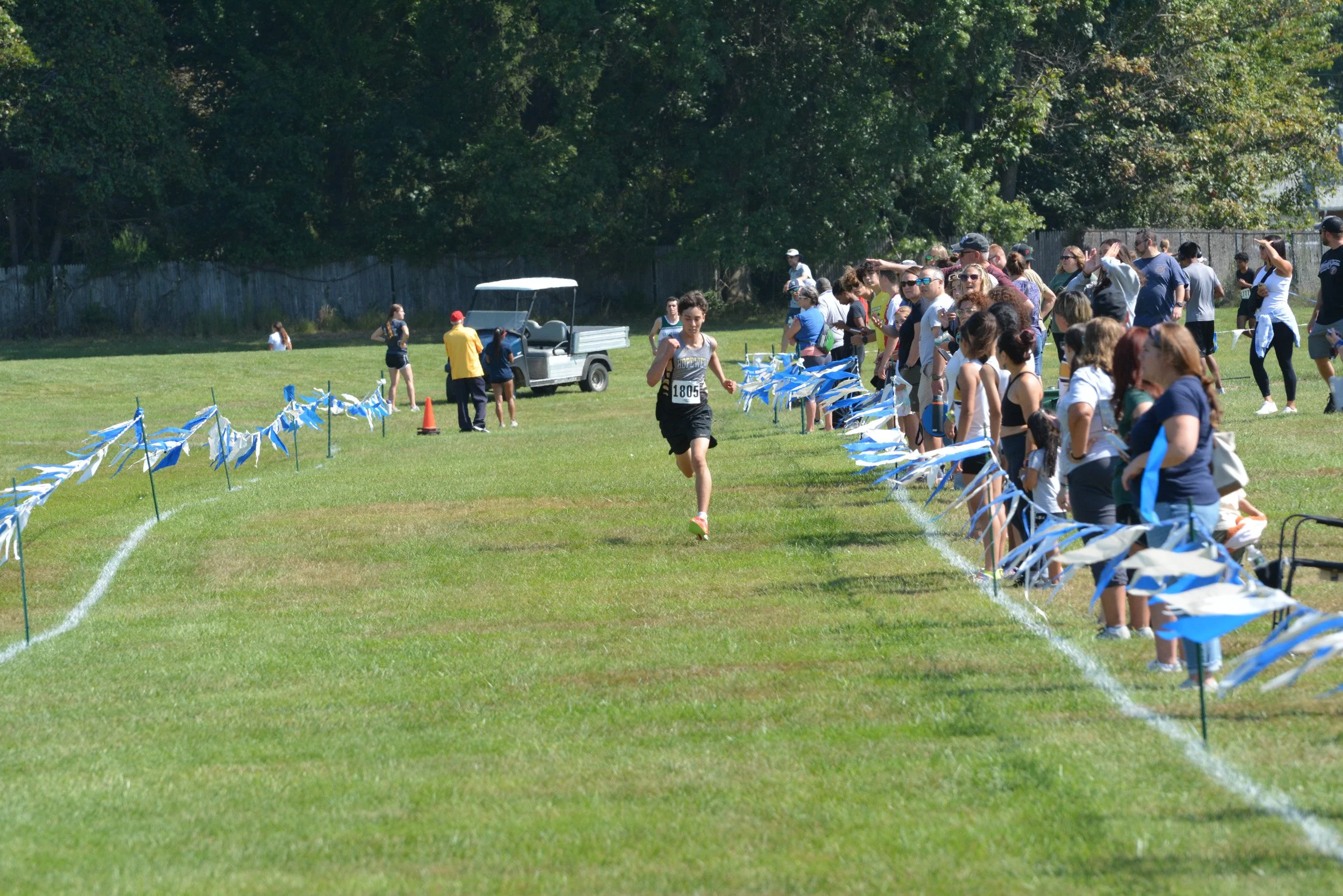 TCNJXCInvy2025_VarBoysFinish_Small-009.jpg