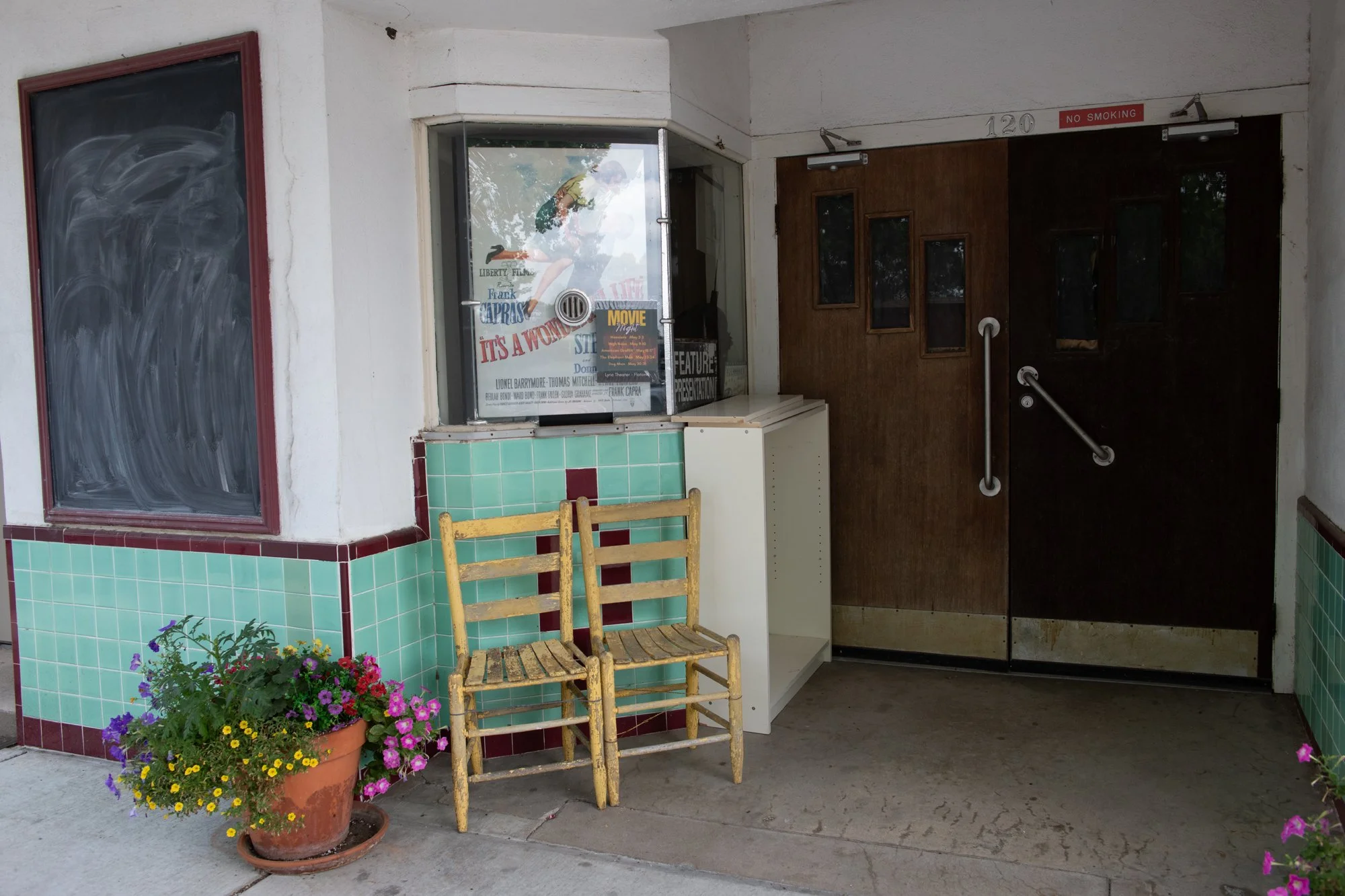 BC_Lyric Theater Entrance_9831.jpg