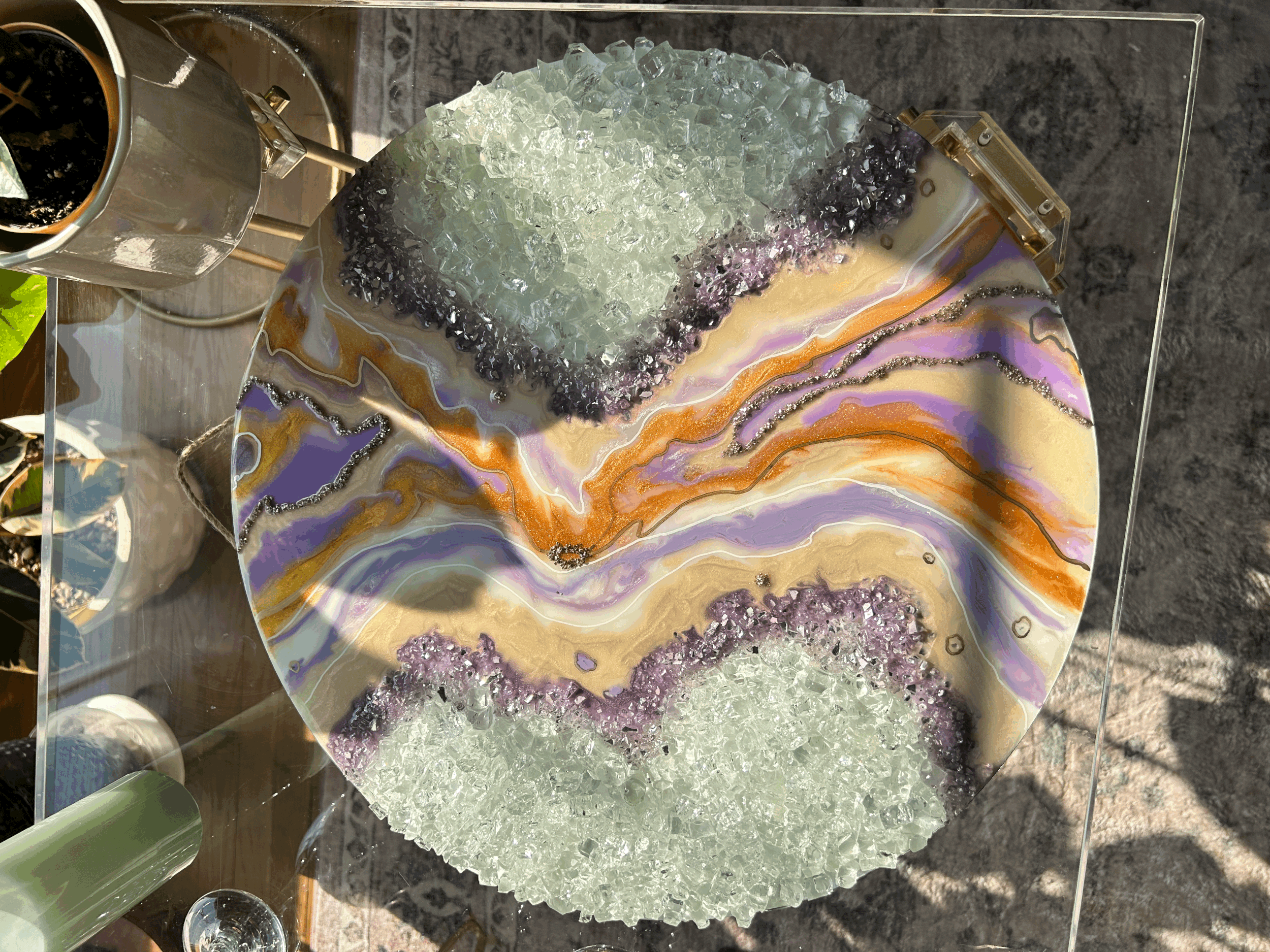 "Queens River" geode art