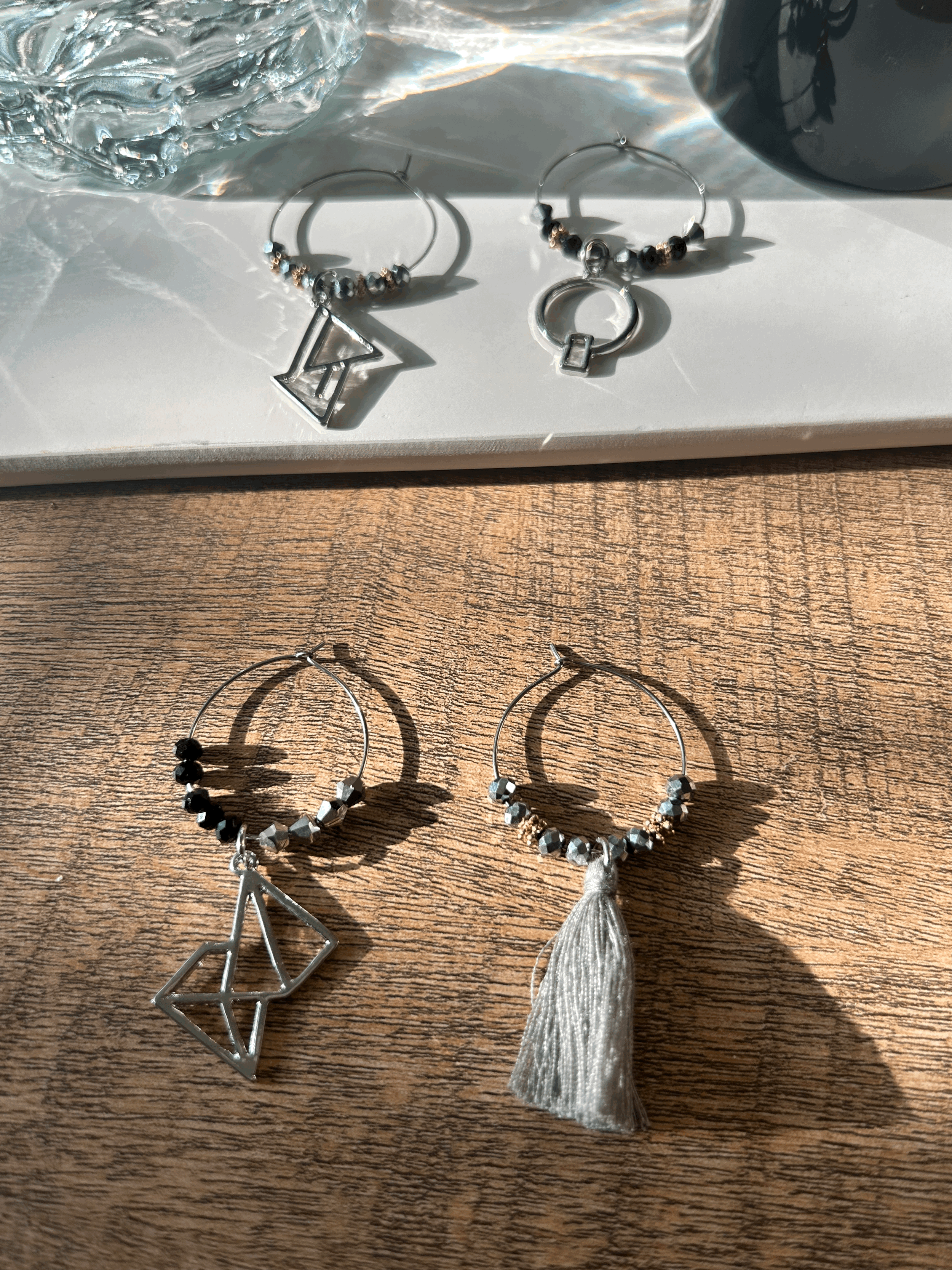 "Modern Edge 2" wine charms