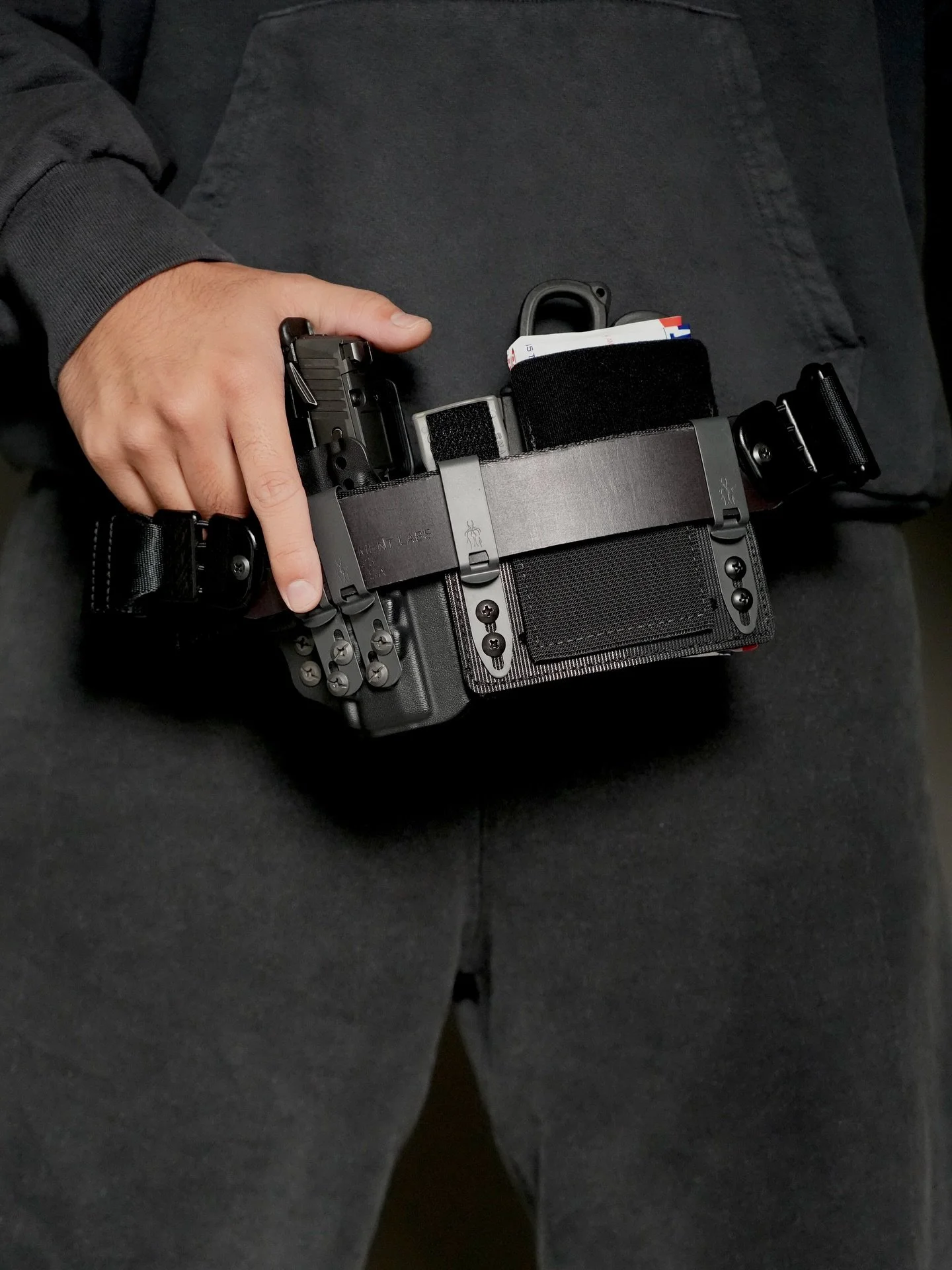 Carry like it matters.

Understanding concealment mechanics and equipping yourself with gear engineered to push the limits of all day carry builds comfort, confidence, and readiness so you can focus on what truly matters.

Setup shown:
Concealment La