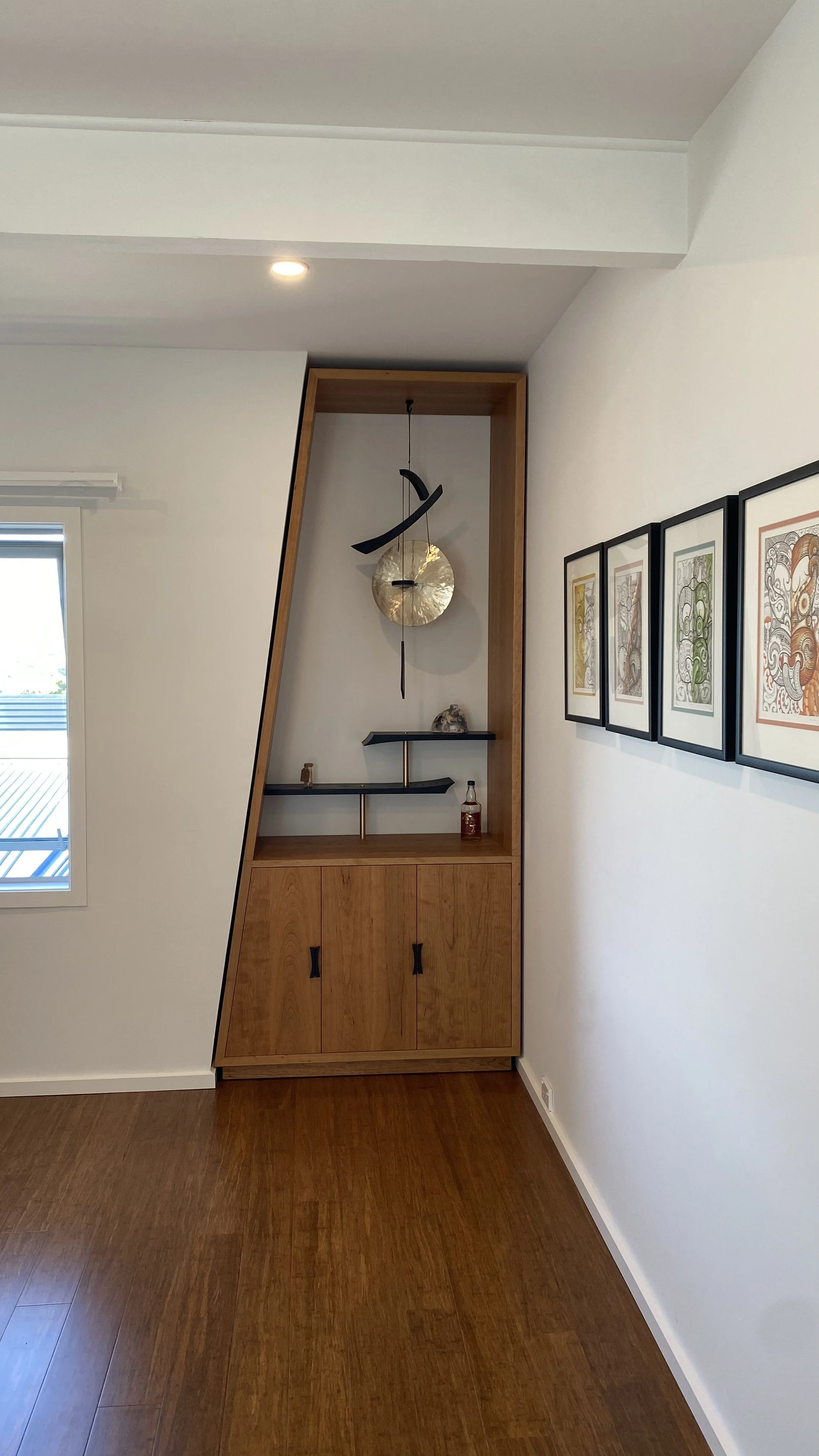 乾杯 Kanpai - Japanese Whiskey Cabinet - American Cherry & Ash