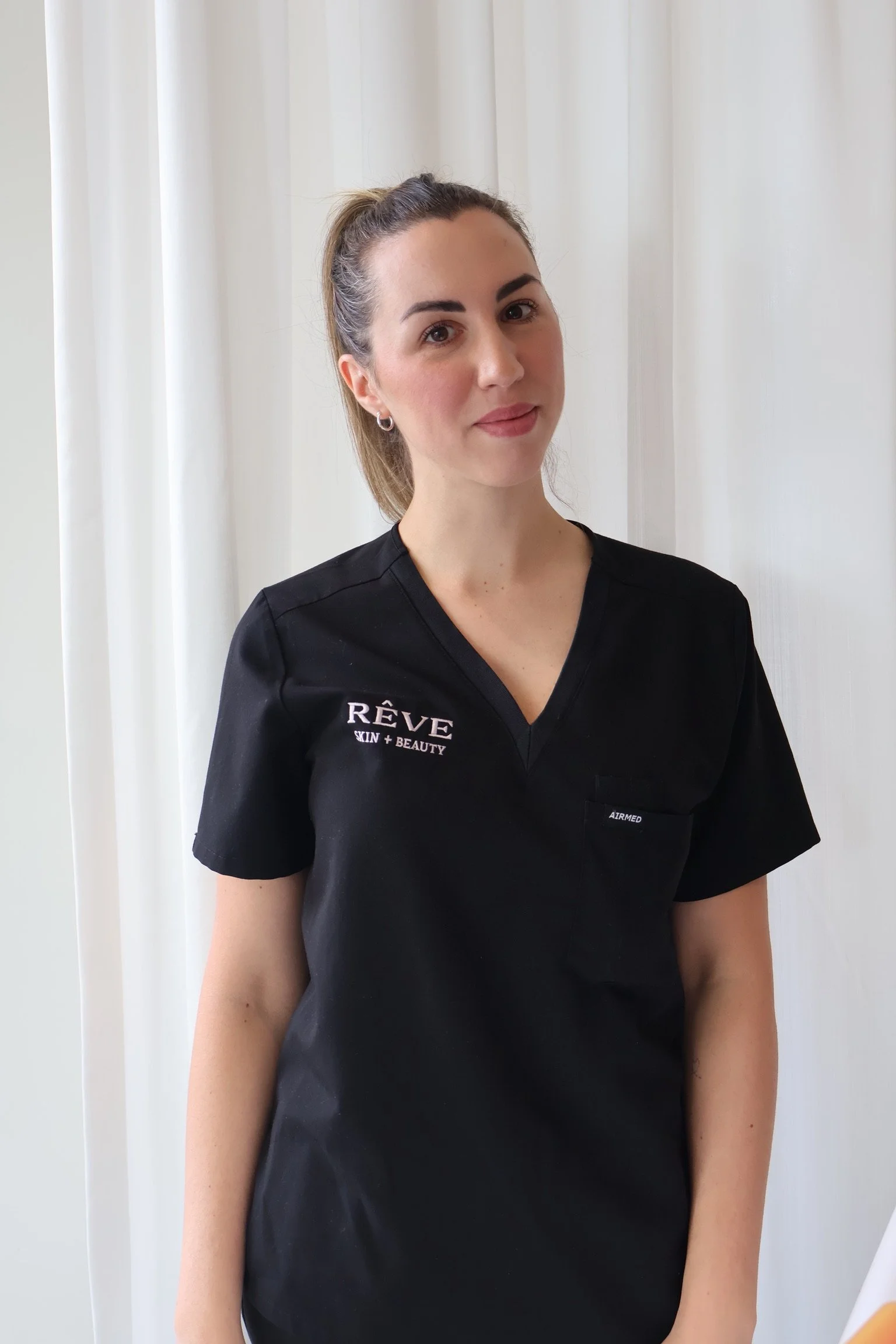 skin, lash and brow specialist, permanent makeup, facials, hydrafacial
