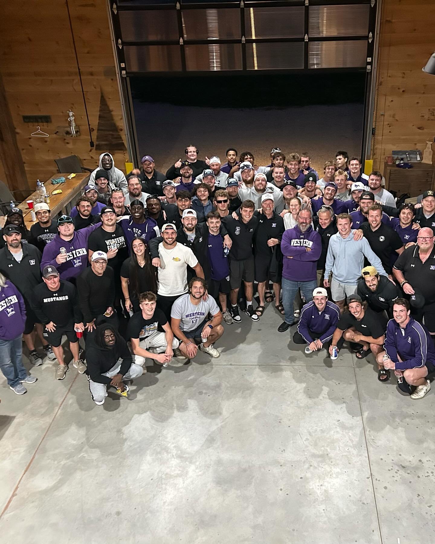 Big League Movers was happy to host the @westernufootball team for a post game meal after their big win on Saturday vs the McMaster Marauders! 

ALSO!

We would like to thank everyone who participated in our Big League Movers London giveaway and anno