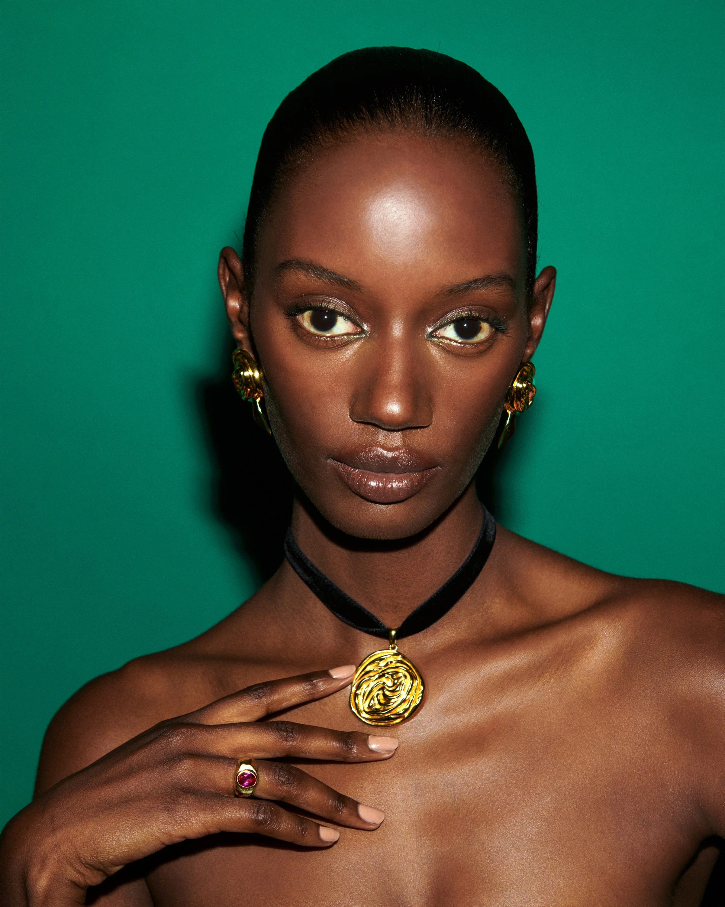 sterling-king-gold-rosette-jewelry-holiday-collection.jpg