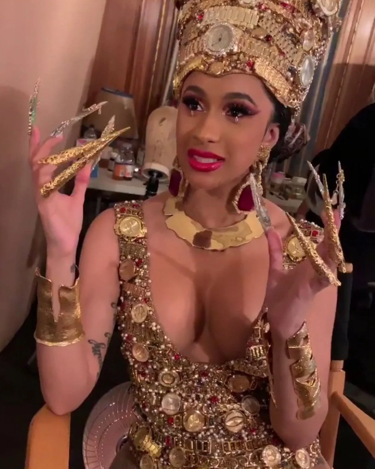 cardib_money.jpg