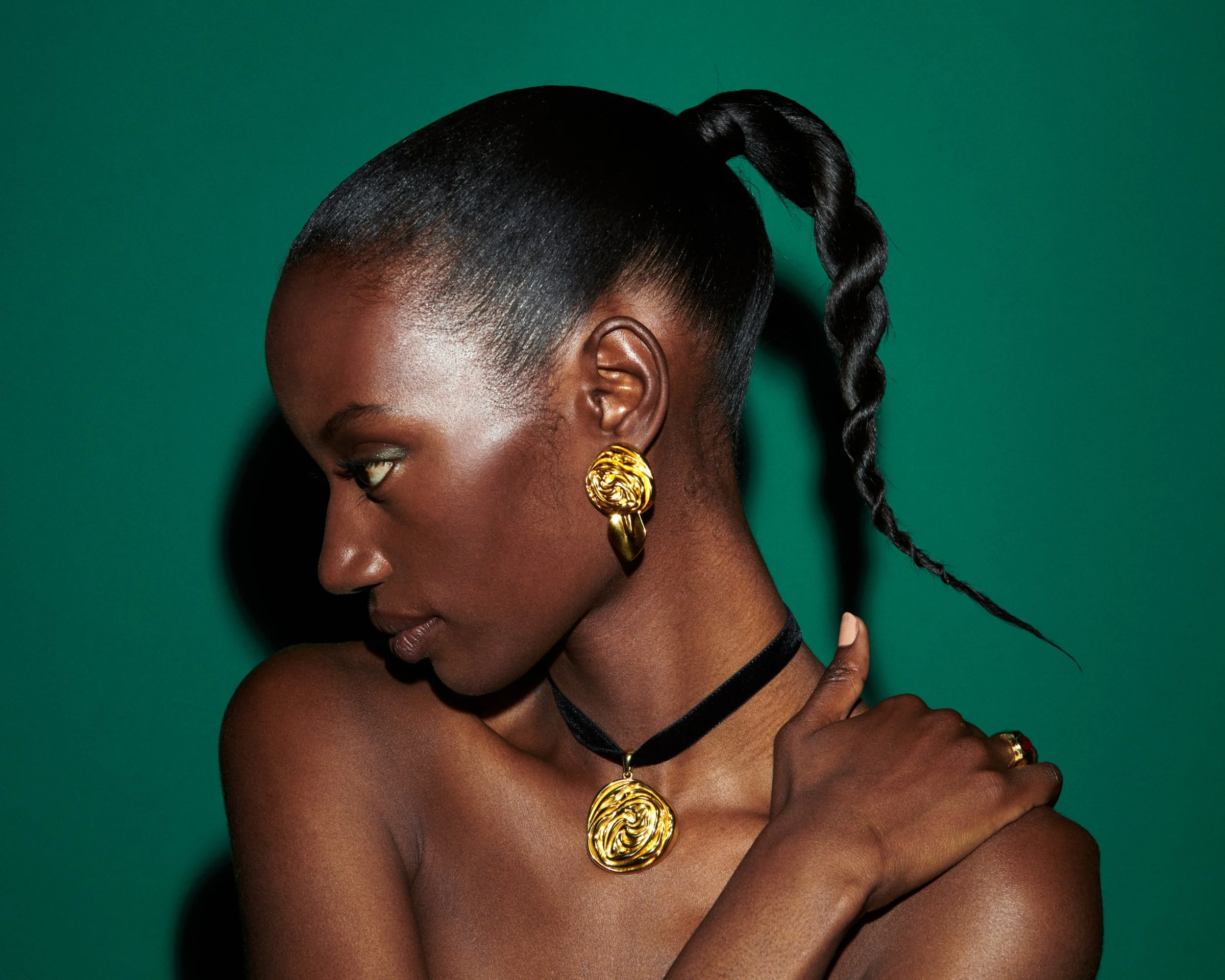 Social_Rosette_Choker_Gold_Dune_Baroque_Earring_090-edit.jpg