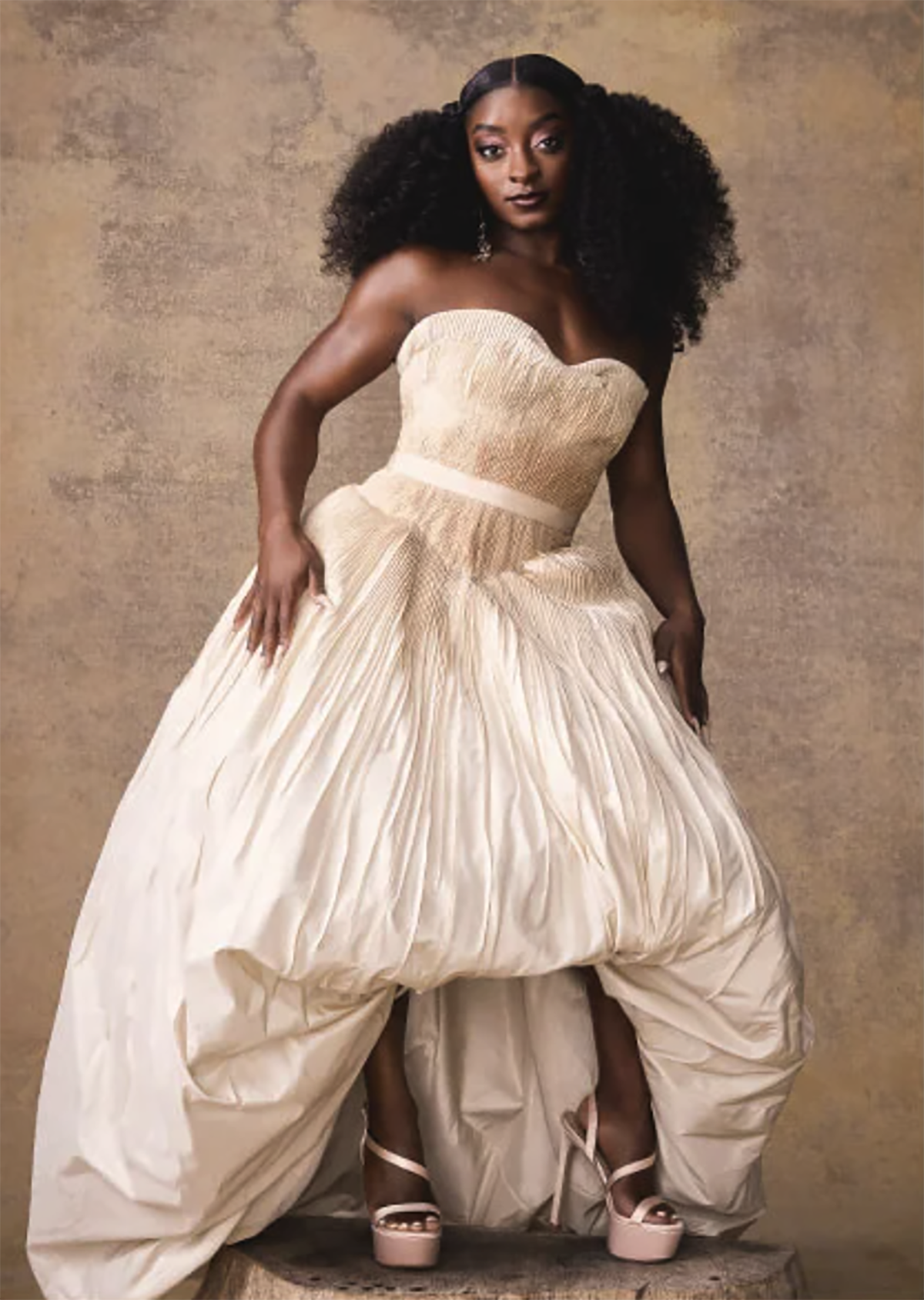simone-biless-essence-sterlingking.png