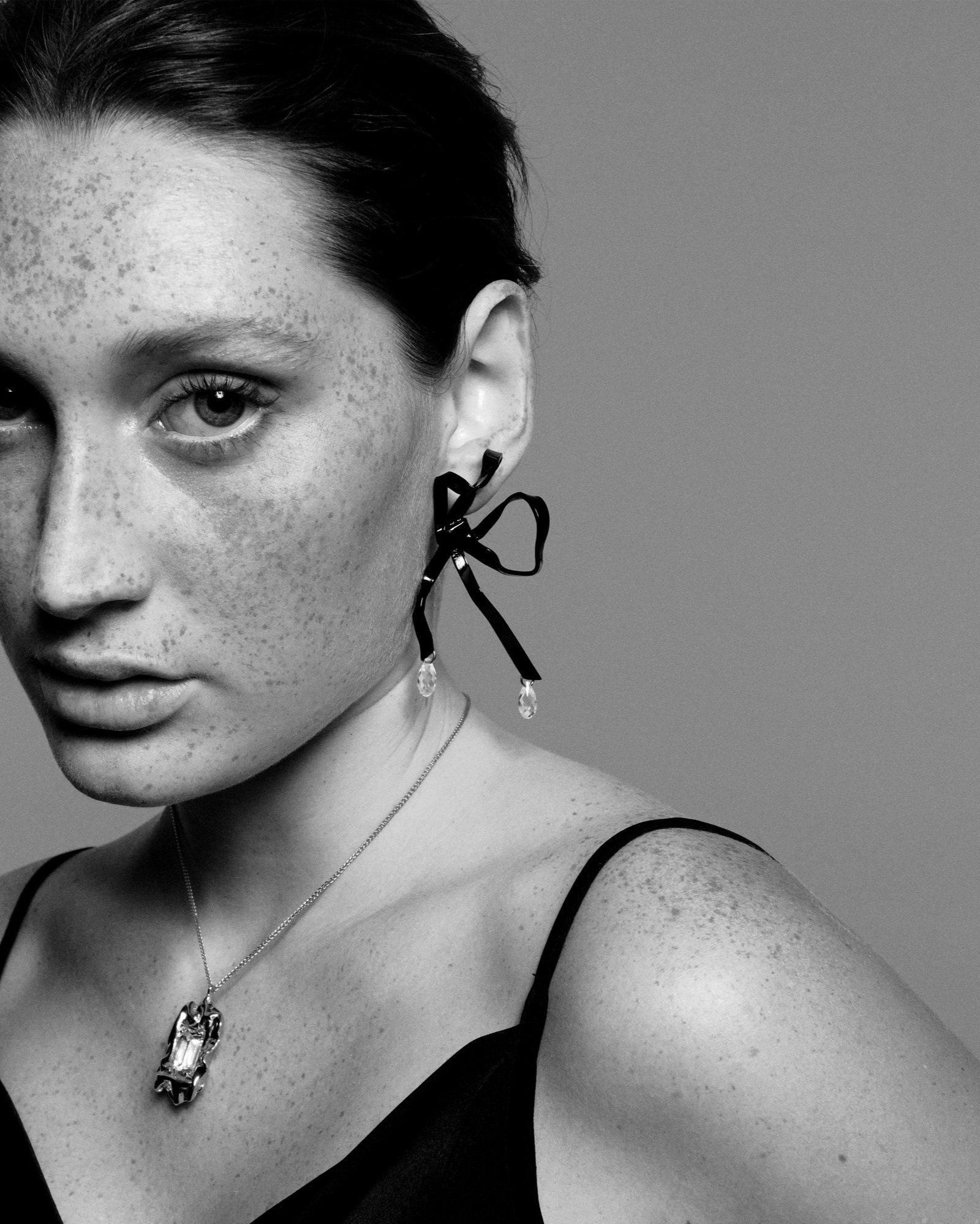Social_Isabella_Bow_Earring_Lola_Gold_Pendant_Molten_Pendant_Gold_012-edit-low-bw.jpg