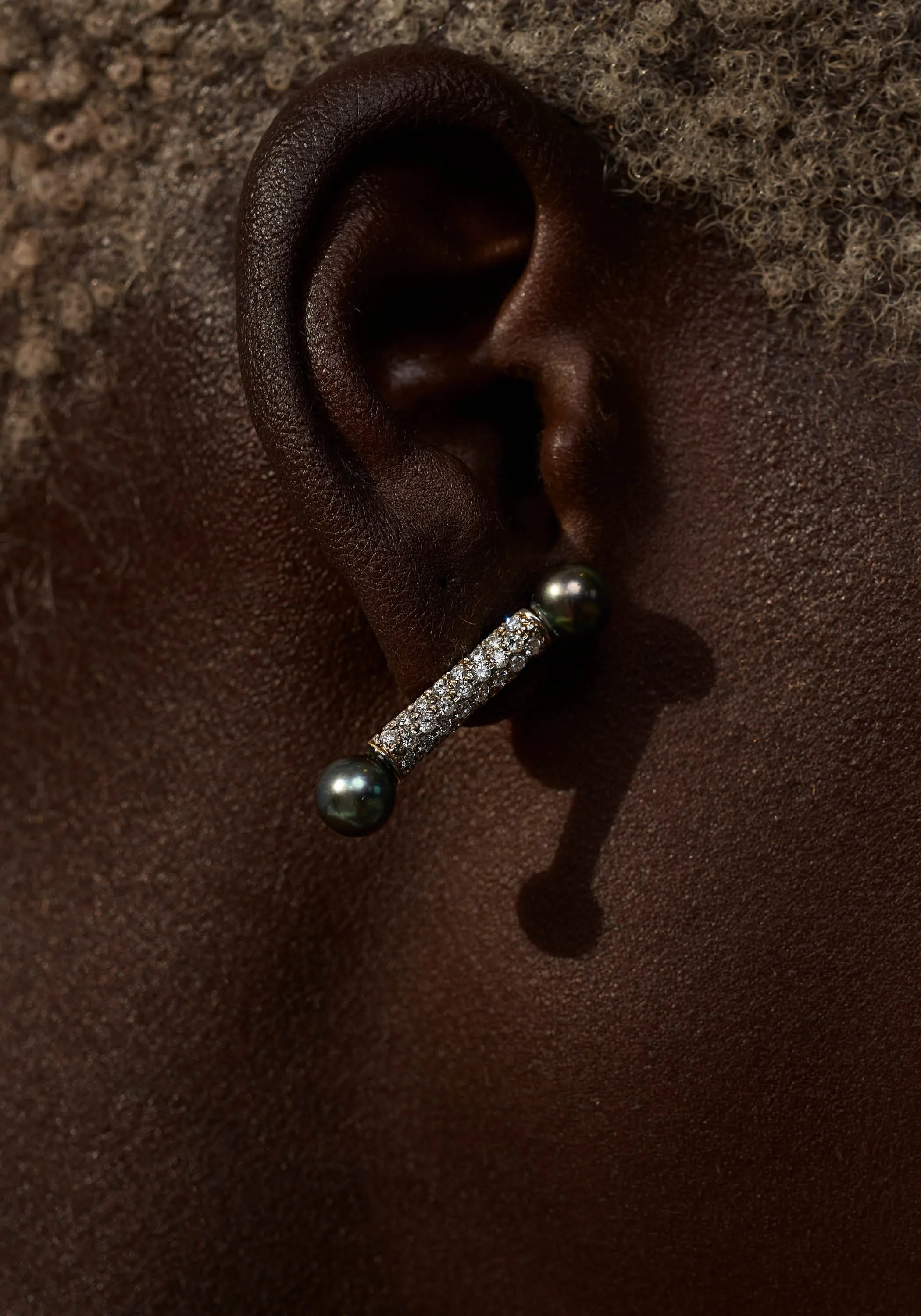 sterlingking-diamond-stud-earrings-Vol4_Lookbook_spreads4.jpg