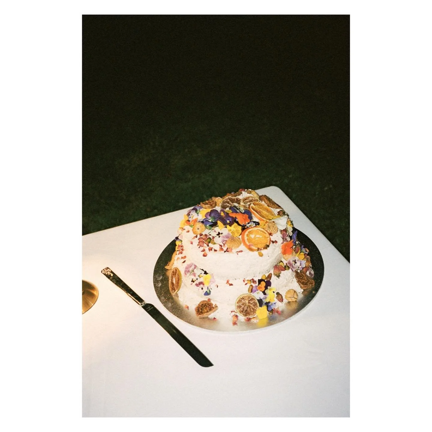 Works of art from @monarchcakes 

🏷️ Melbourne wedding photographer