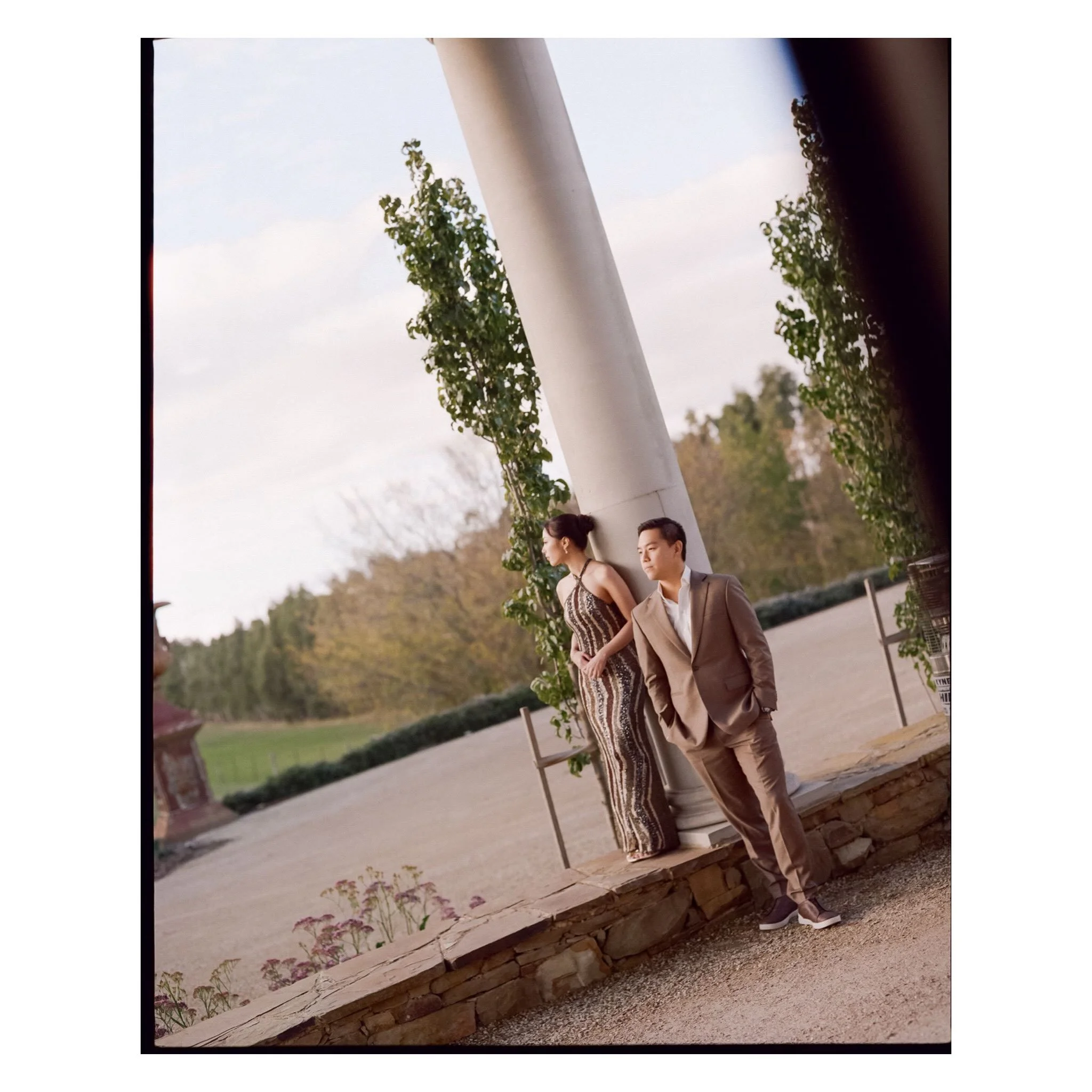 It was such a treat to photograph this intimate and very cosy welcome dinner at the breathtaking @cygnetestate 

Wiendy and Jeffy welcomed loved ones from around the world with a thoughtful beginning to their wedding weekend. What a wonderful way to 