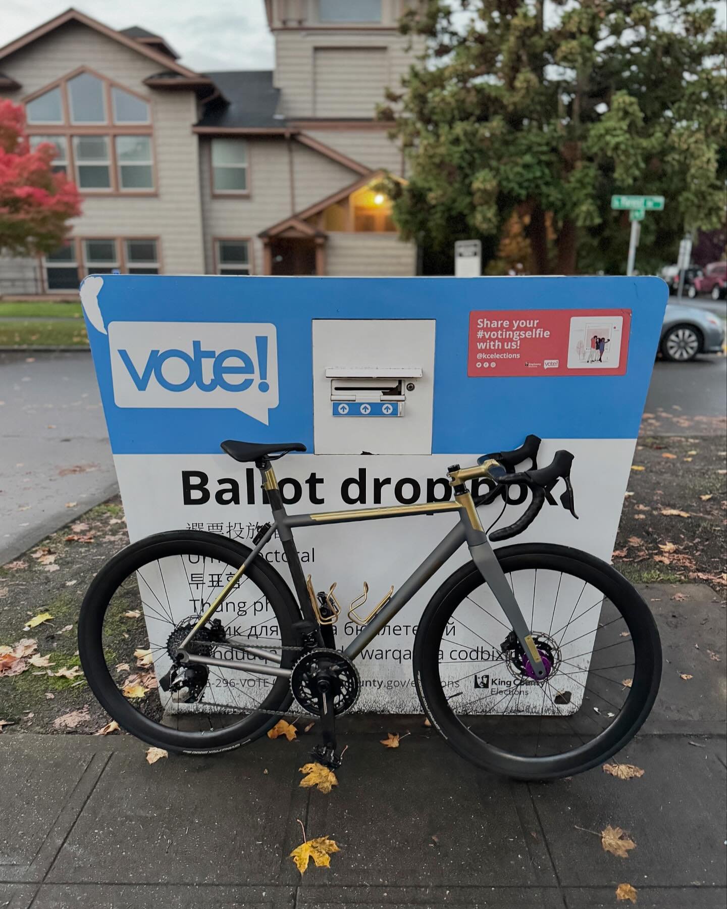 Morning voting ride 🤘