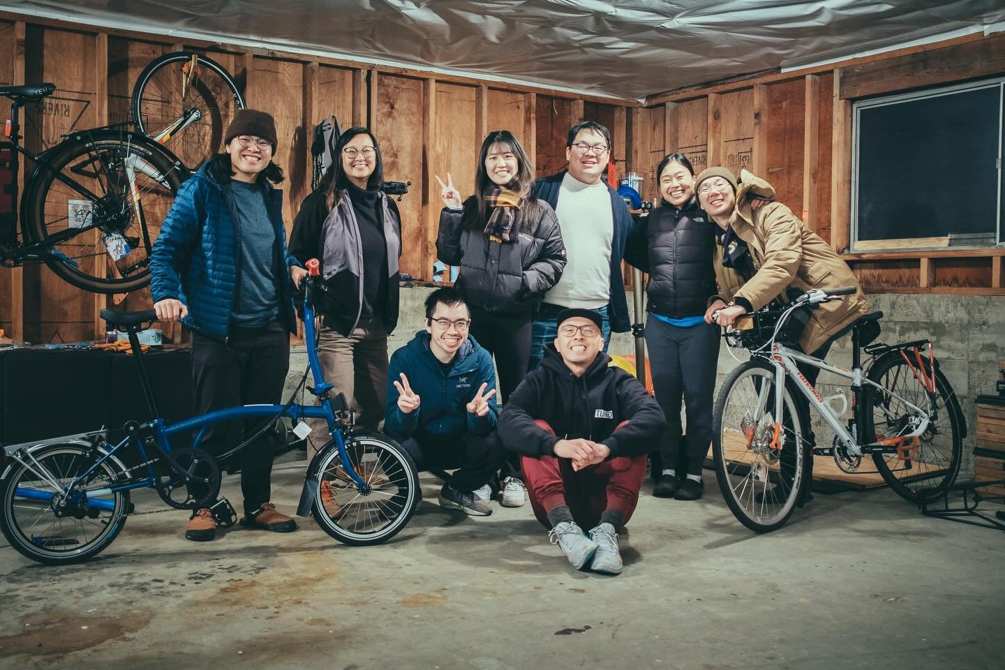 Family Portrait - November 2024

@alankazhang 
@artycheng 
@bestsidecycling @hanoch_yeung
@jengleberrie 
@woohooellensu 
Shannon