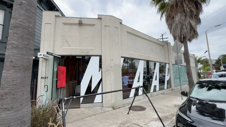 MAAP LaB Los Angeles

- Nice space with a gorgeous couch.
- Friendly staff that wasn&rsquo;t snobby. They gave me a free espresso drink, which I believe is standard for all LaB stores. 
- Selection is limited, seemed like it was mainly their most exp