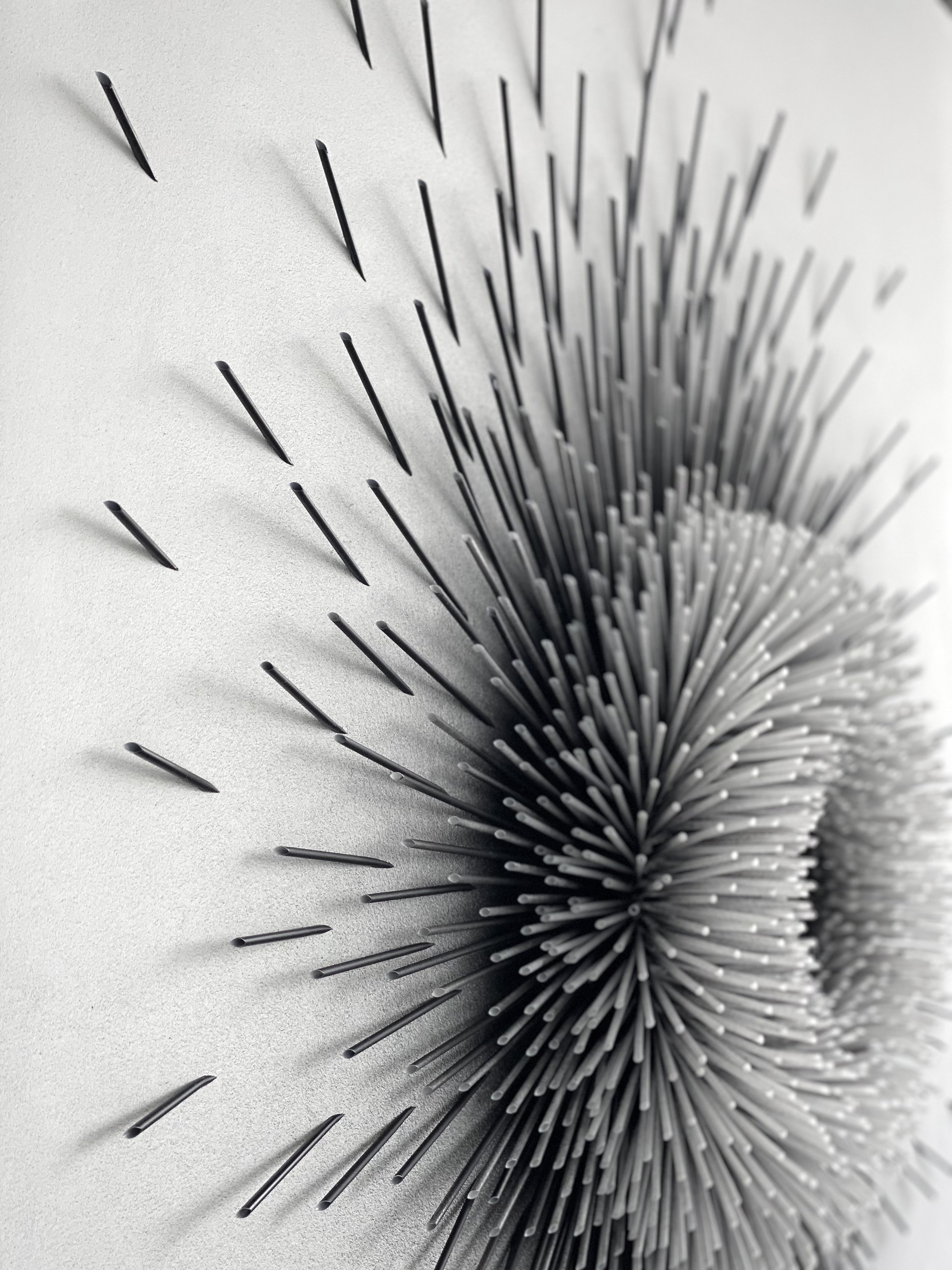 Draw Straws, 2022 🔴 VENDU/SOLD - Plastic straws, MDF panel, paint - 4’ x 7’ x 1,5’