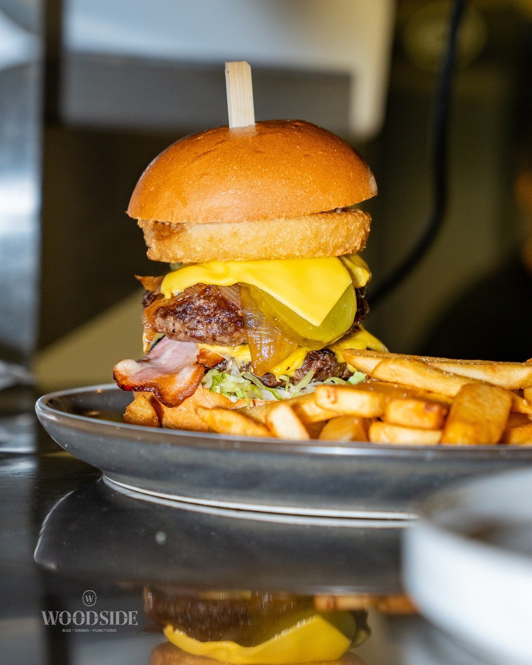 Bring your appetite - we've got the burger.
Every Wednesday, any burger, fries + a house drink for $40! 🍻

Choose from Beef | Southern Fried Chicken | Vege | Fish

📍Wednesdays only. Come hungry!