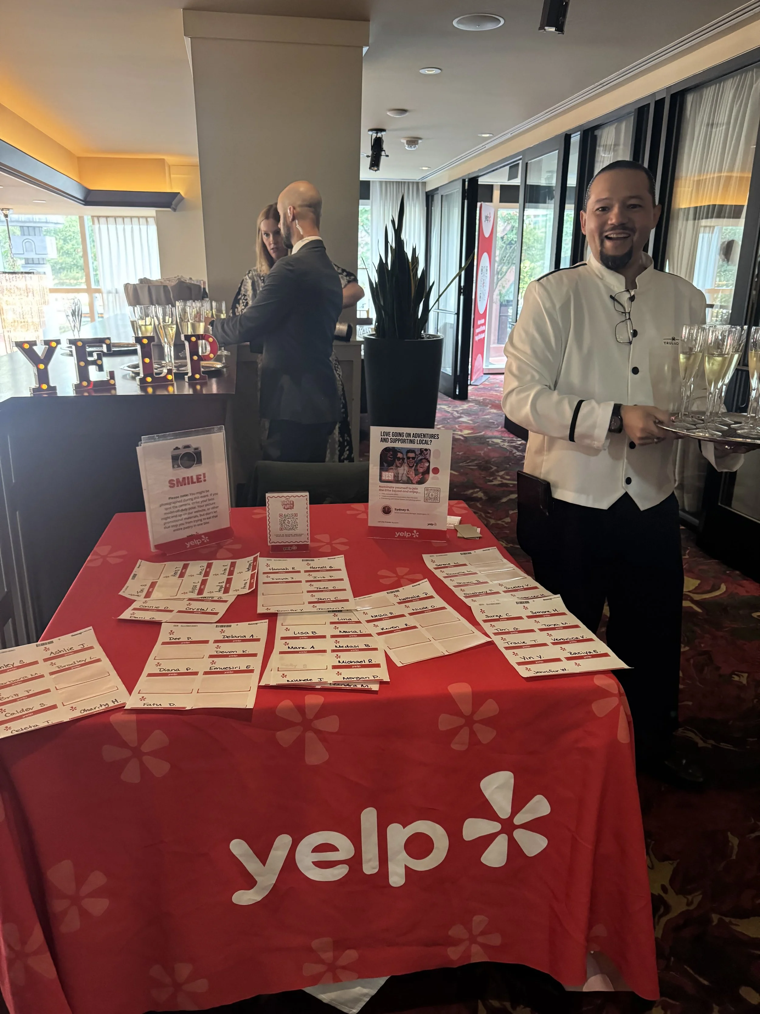 Yelp tablecloth and waiter