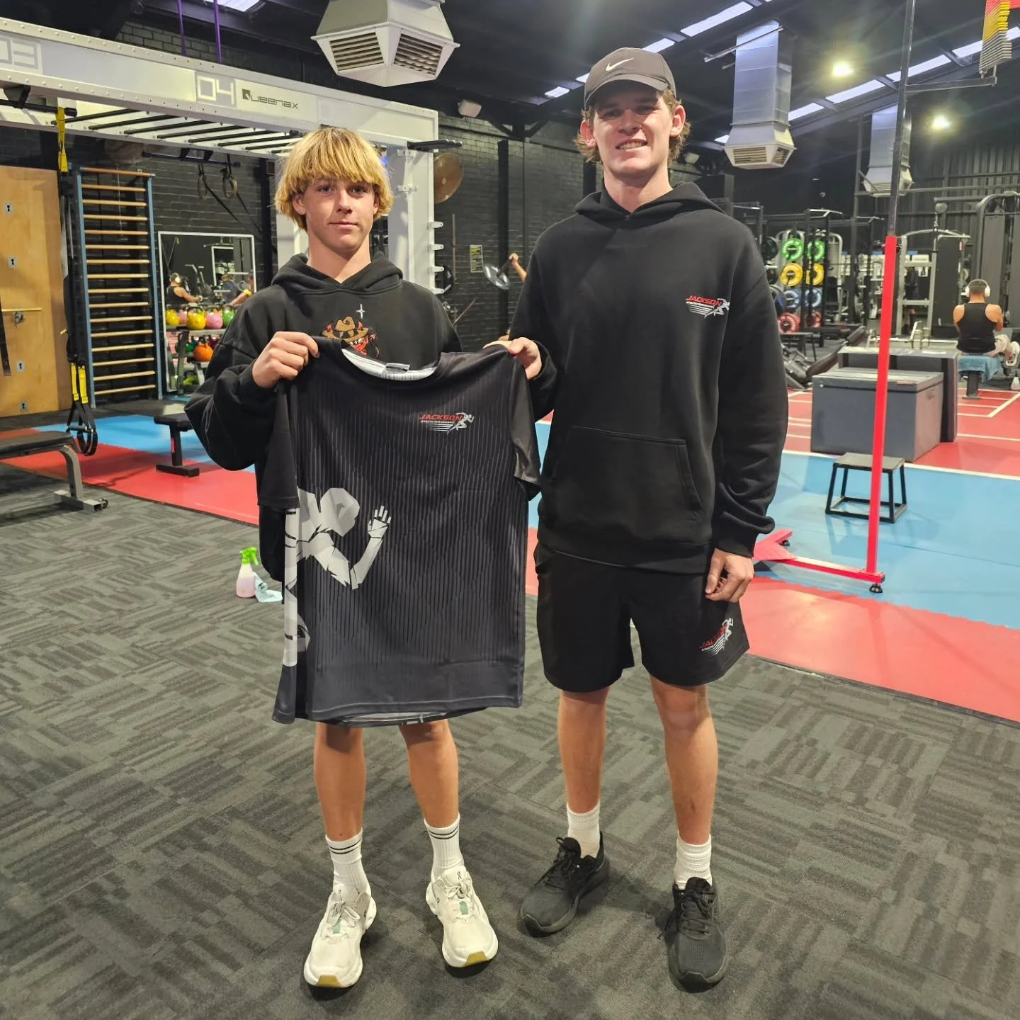 Another strong crop hitting the 6 month club! 

We love celebrating this milestone with our athletes because it shows an understanding that being the best version of yourself isn't from quick gimmicks and fast results but dedication and buy-in to the