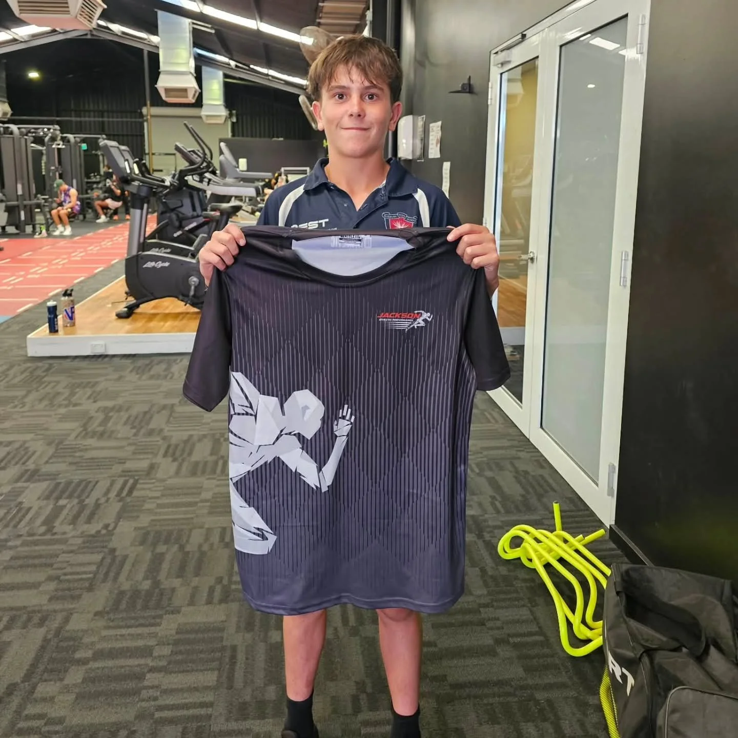 We love handing out these tees to our 6 month club athletes&mdash;they&rsquo;re more than just a shirt; they&rsquo;re a badge of honor. It shows everyone in the gym that you&rsquo;ve got the patience and the work ethic to stay the course.
​Huge shout