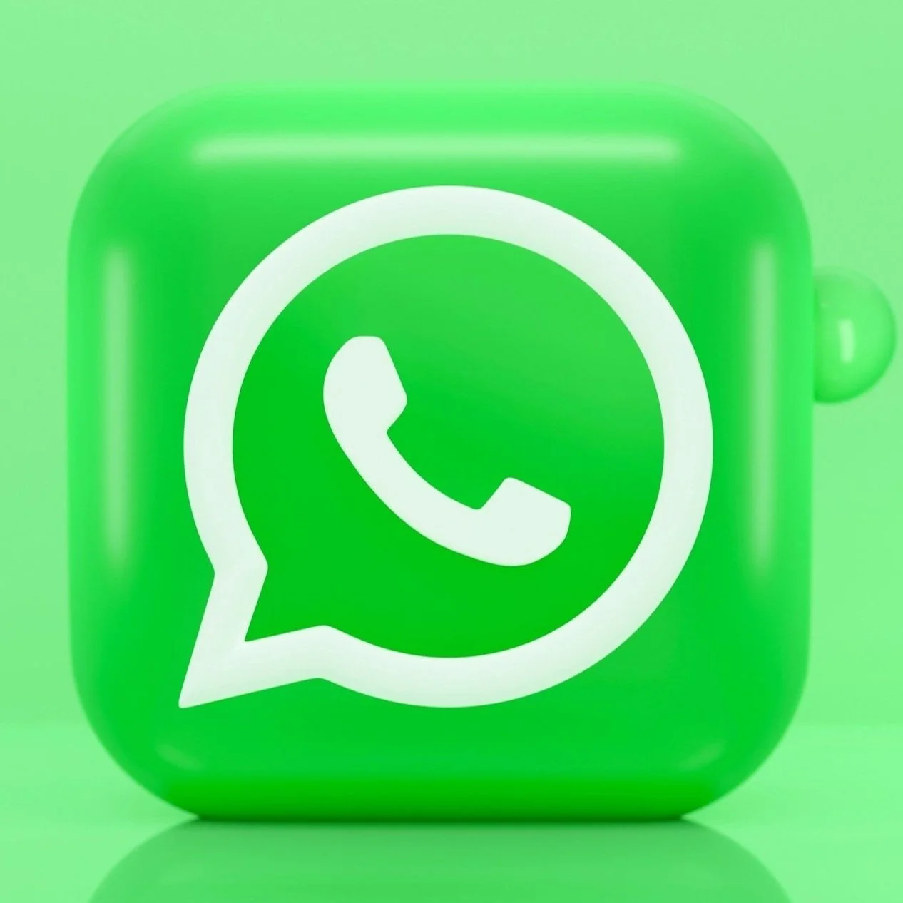 Ícone do aplicativo WhatsApp exibido em uma moldura quadrada verde.