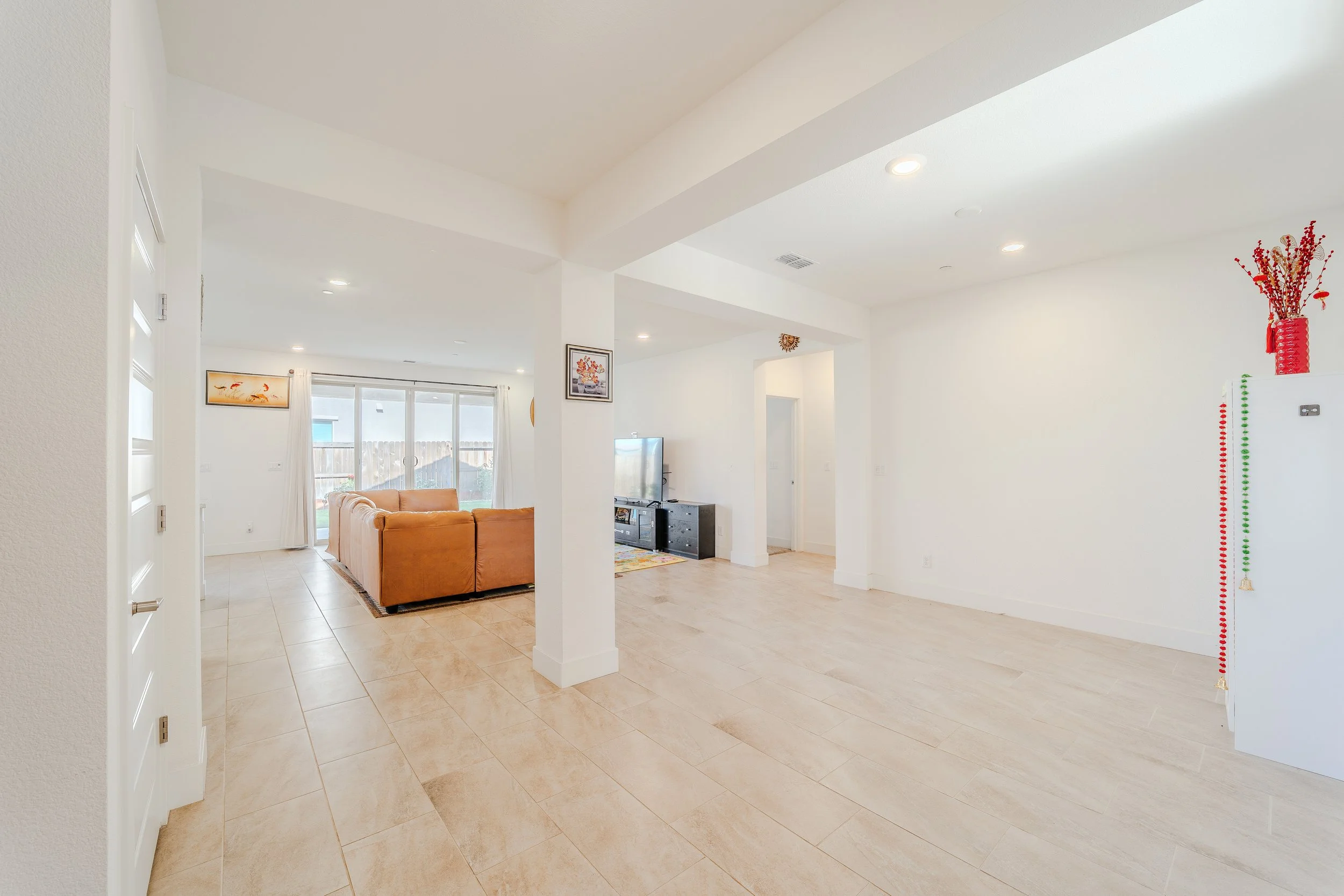 Northern California and environs, Sacramento, real estate photographer for real estate agents and agencies