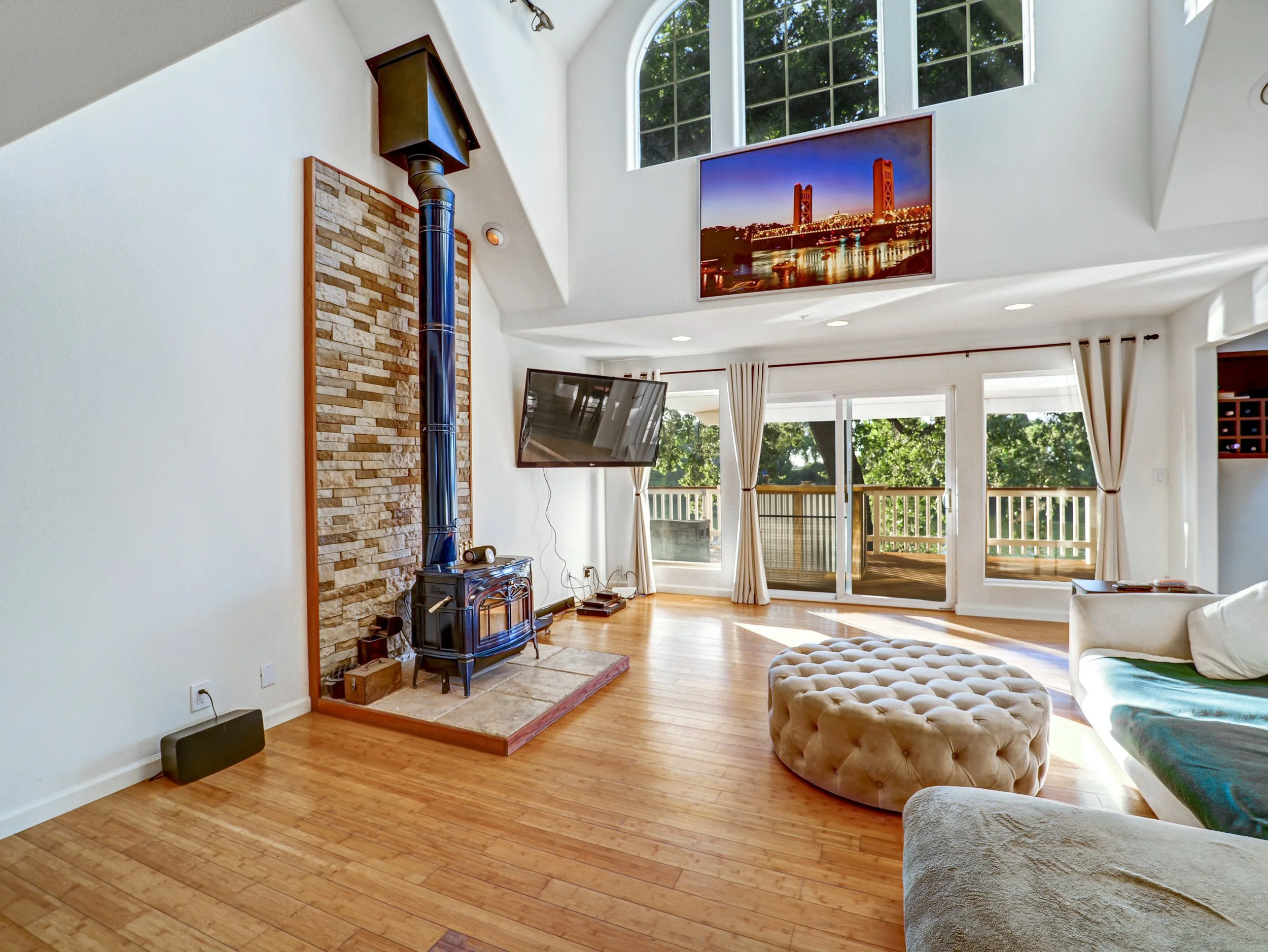 Northern California and environs, Sacramento, real estate photographer for real estate agents and agencies