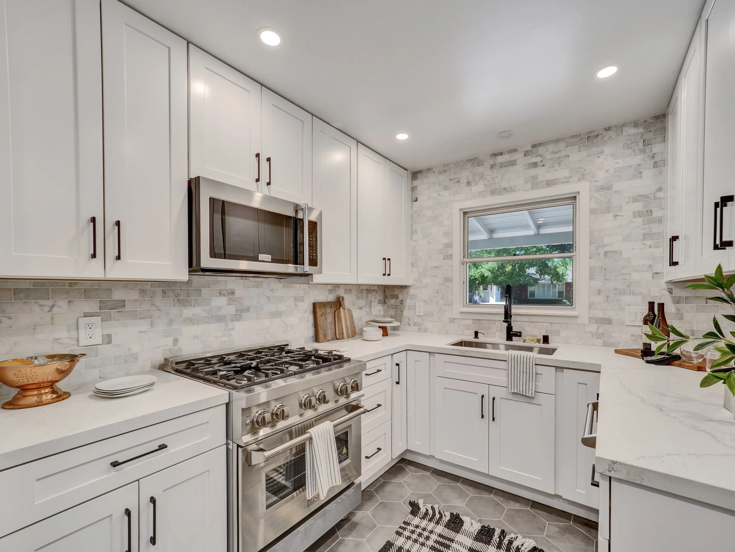 Northern California and environs, Sacramento, real estate photographer for real estate agents and agencies