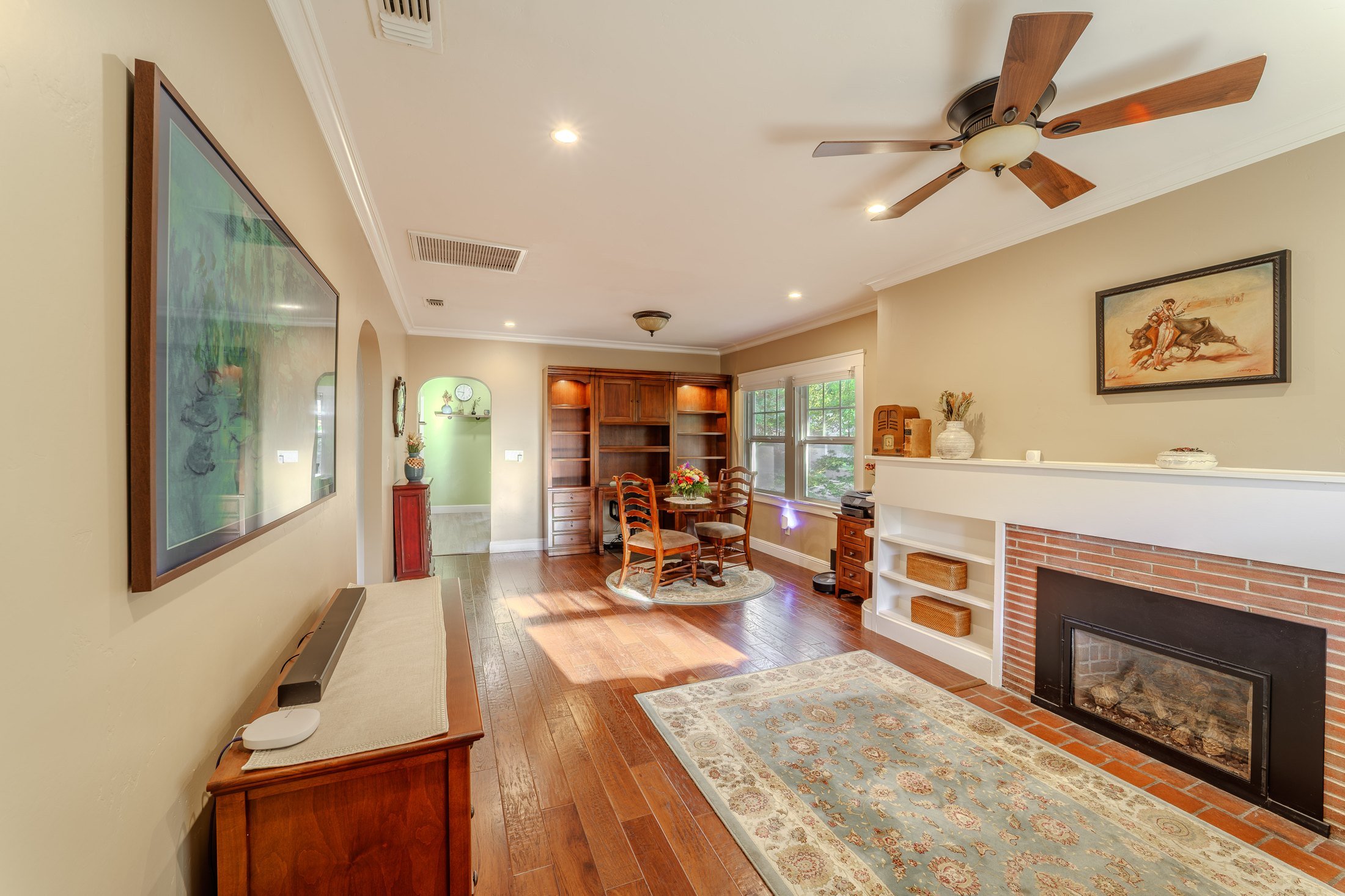 real-estate-media-02.jpg