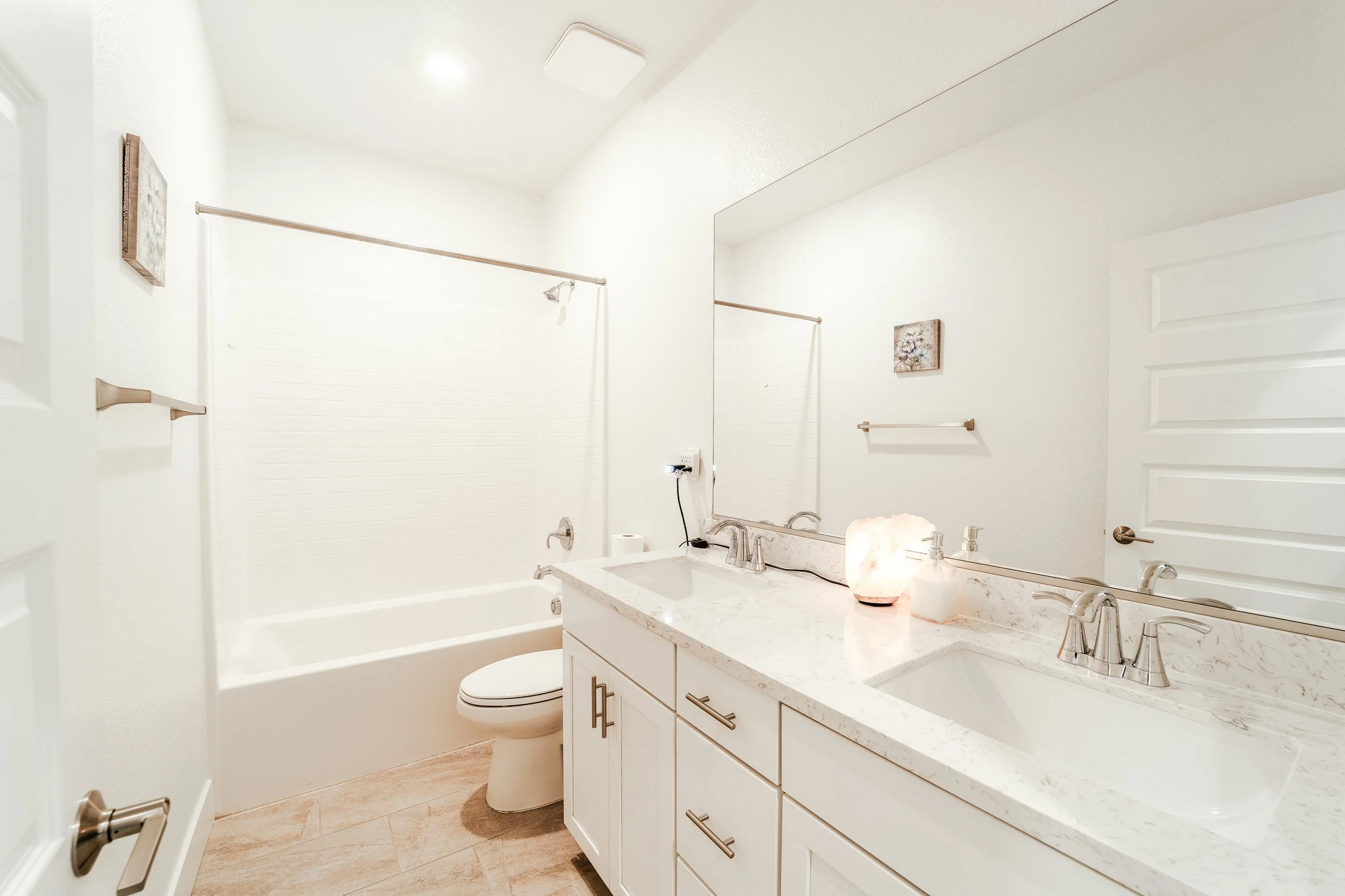 Northern California and environs, Sacramento, real estate photographer for real estate agents and agencies