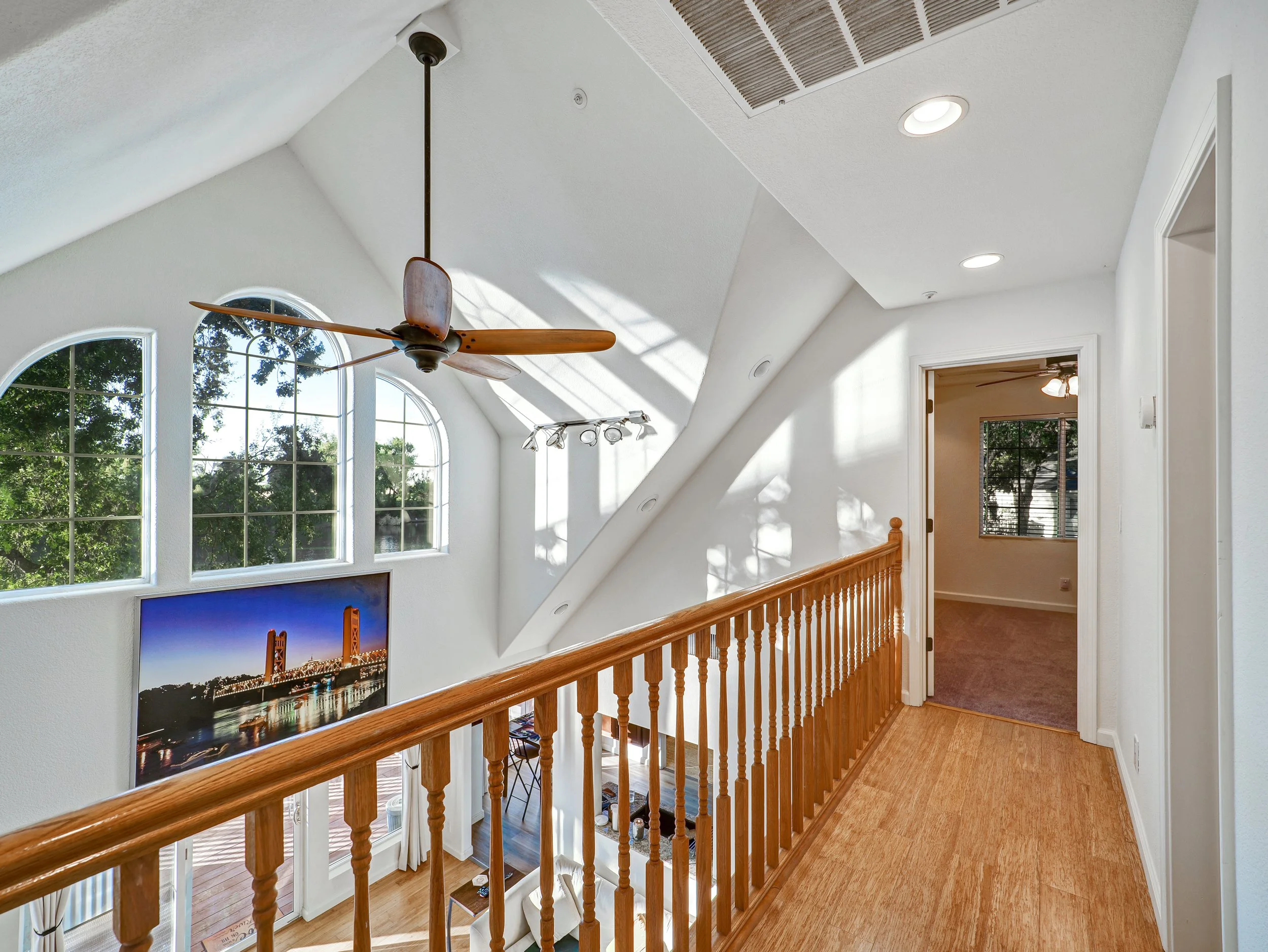 Northern California and environs, Sacramento, real estate photographer for real estate agents and agencies