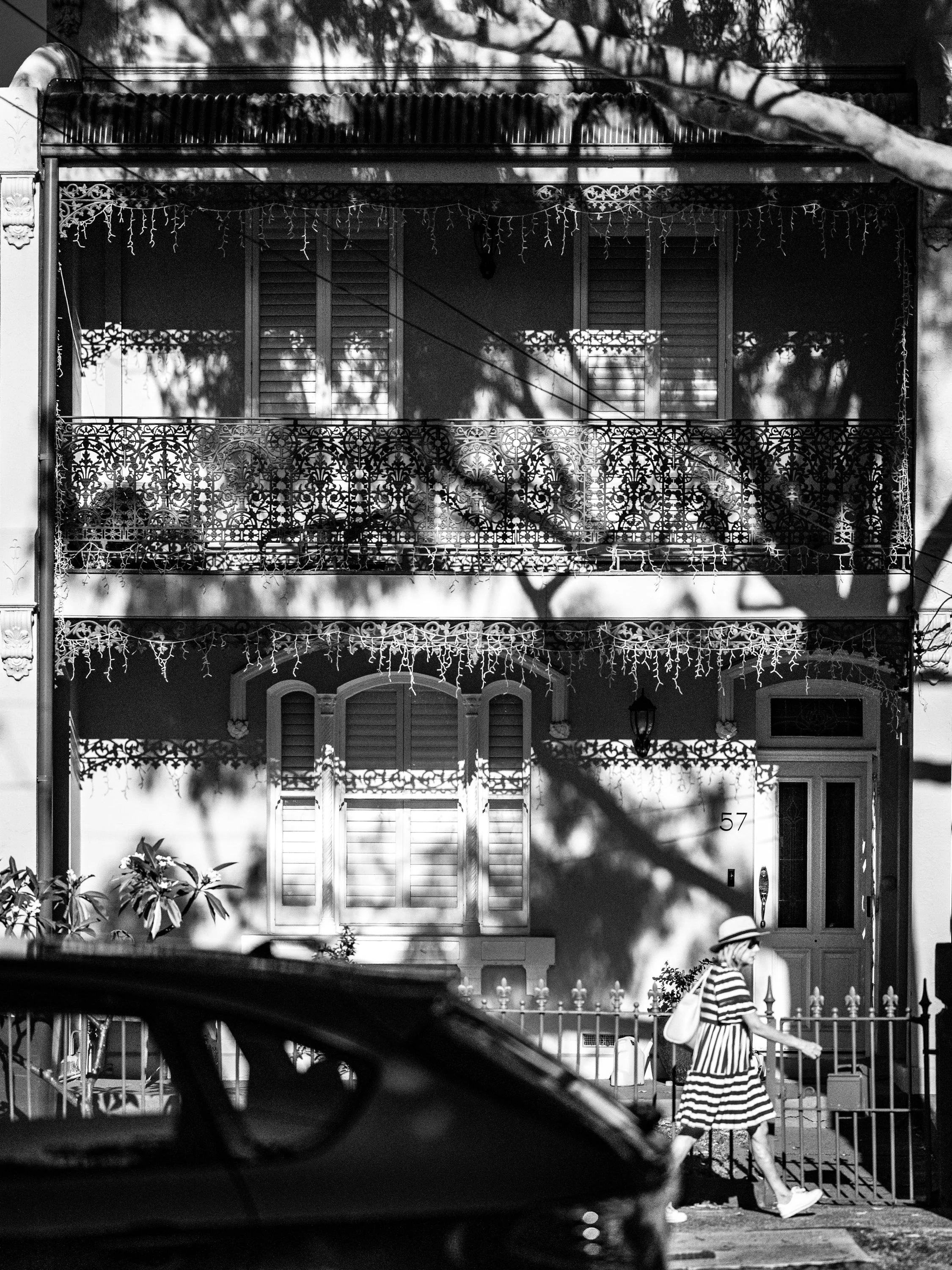 SYD_6046-2-artist-poet-photographer-walker-traveller-maker-collectors-patrons-commissions-acquisitions-sepa-sama-sydney-australia-black-and-white-photography-art-support-independent-photobooks-lexicon-walking.jpg