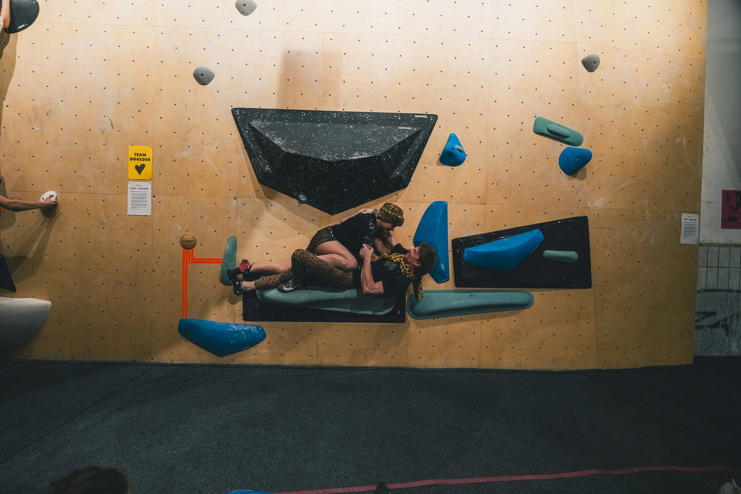 Elternbouldern-05090 Kopie.jpg