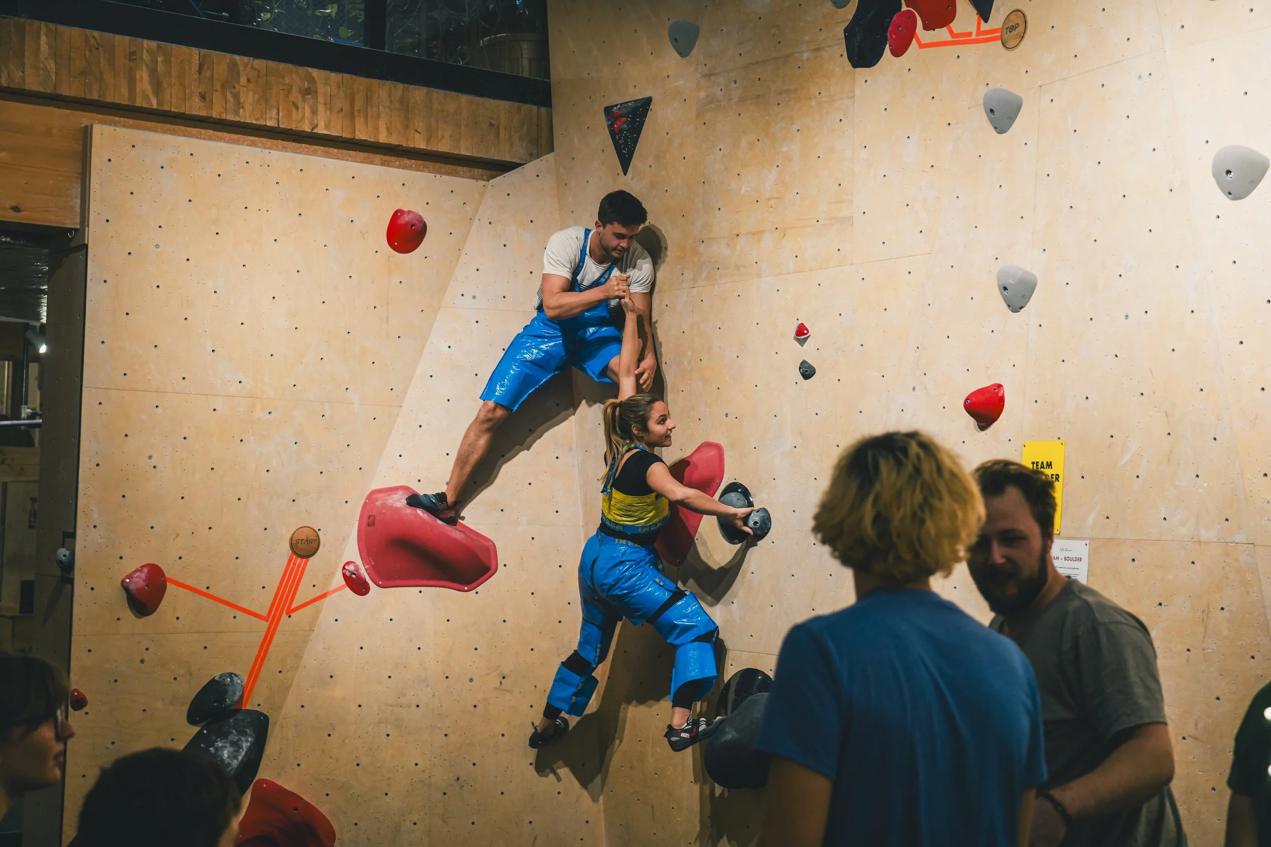 Elternbouldern-05035 Kopie.jpg