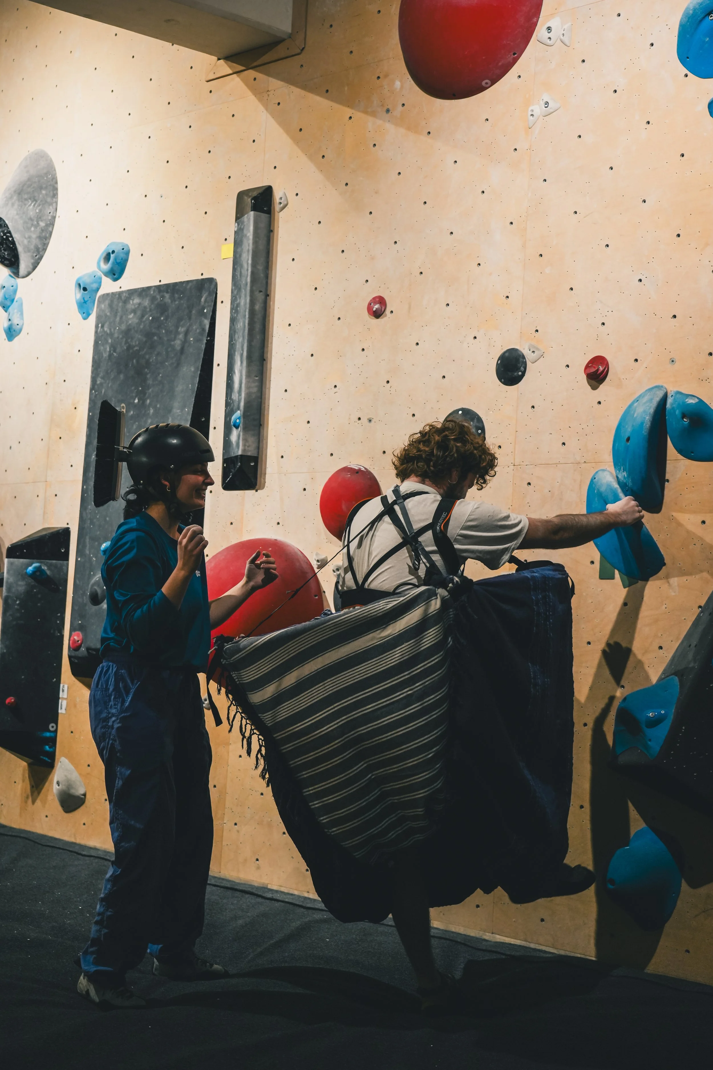 Elternbouldern-05002 Kopie.jpg