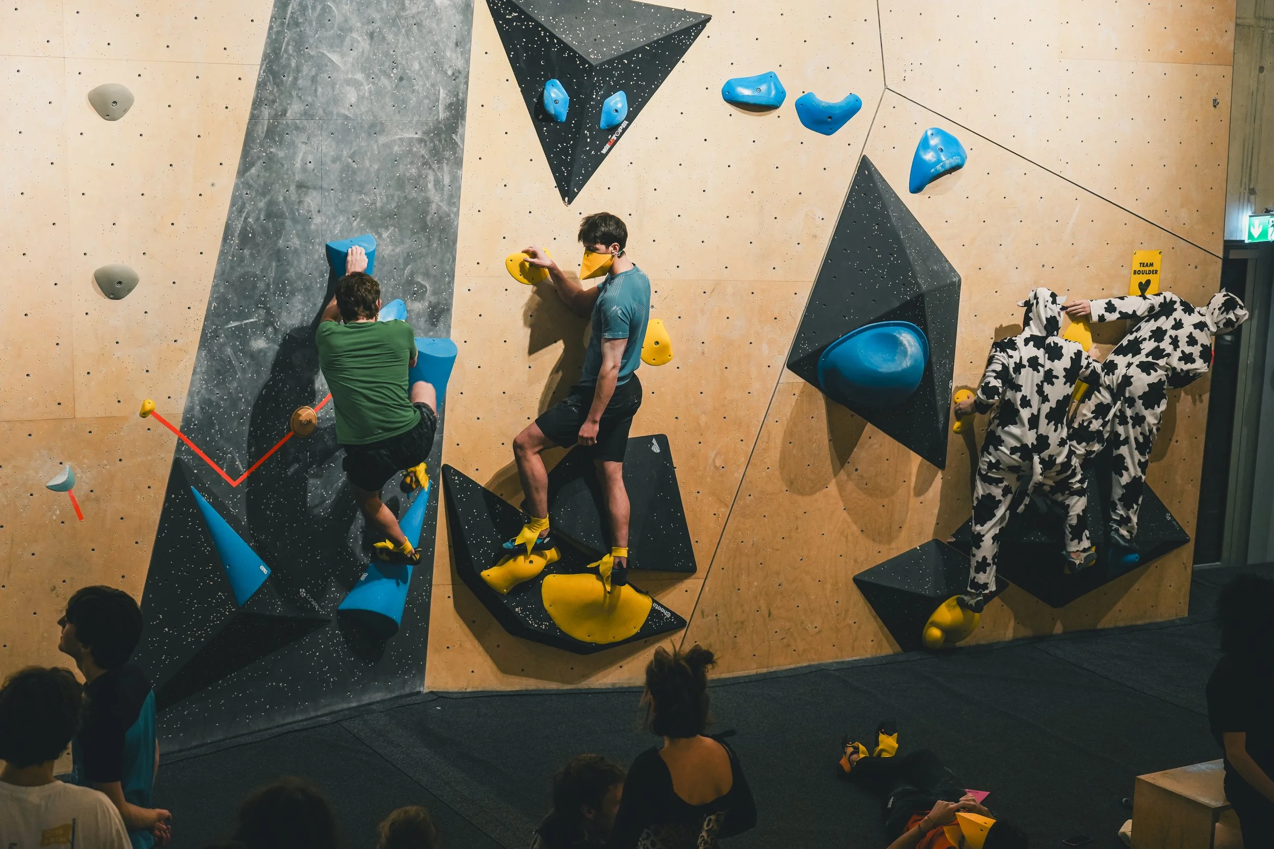 Elternbouldern-04991 Kopie.jpg