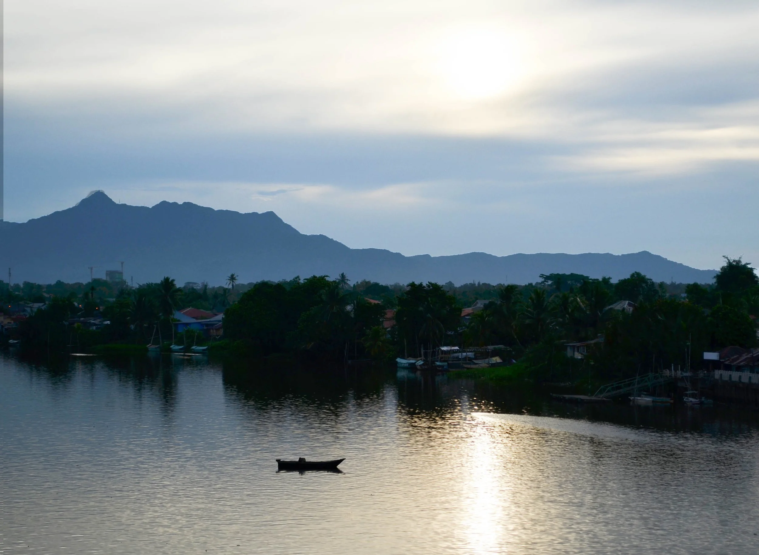 kuching.jpg
